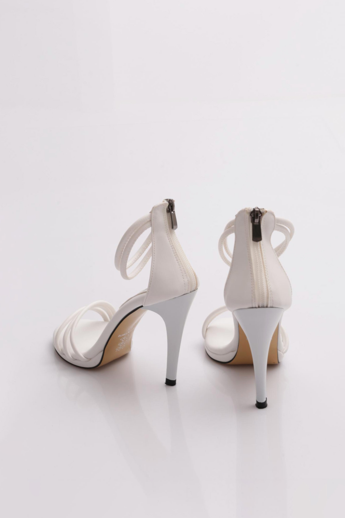 7631 Kadin Topuklu Ayakkabi - Görsel 4