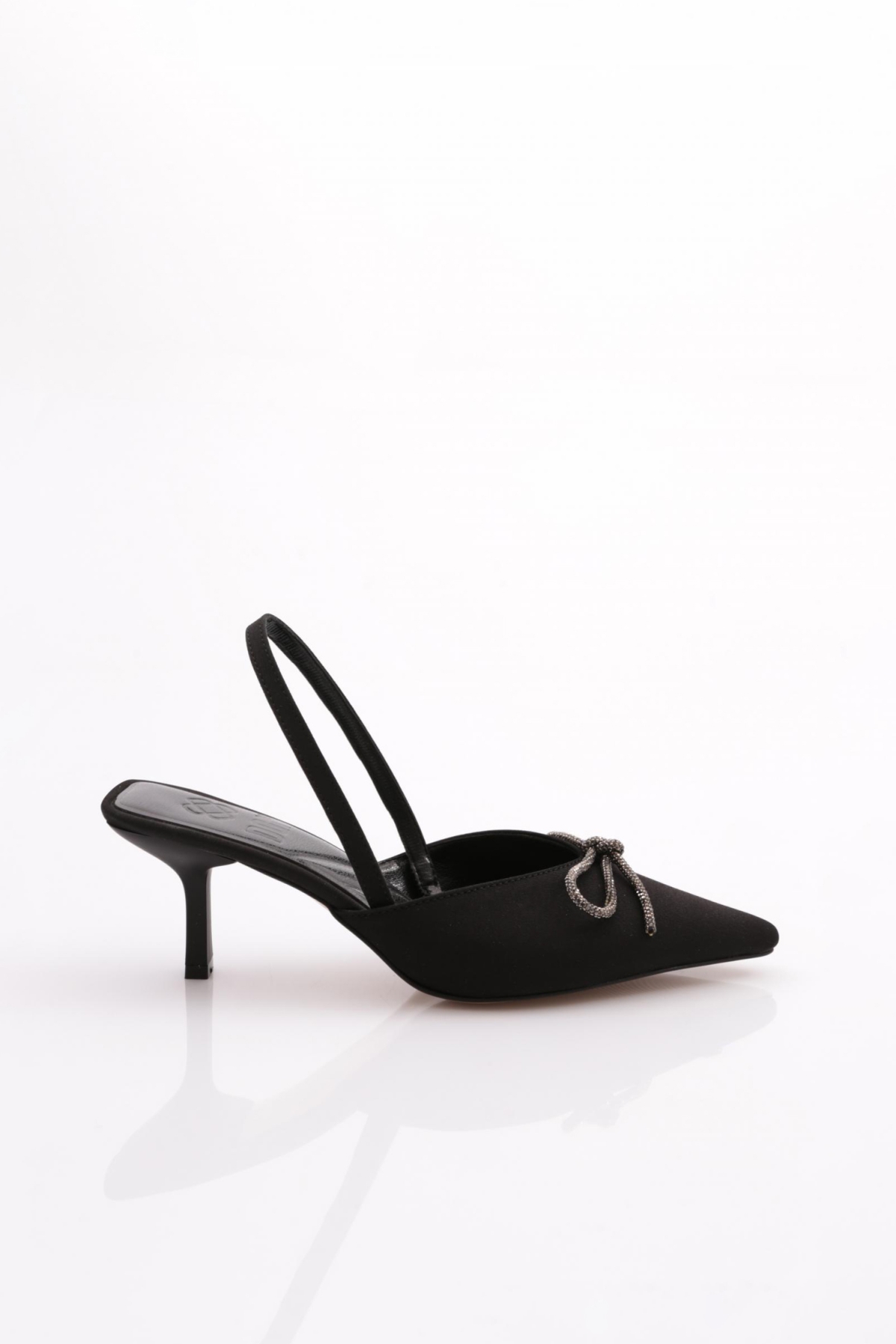 3986 Kadin Kurdela Desenli Topuklu Ayakkabi - Görsel 2