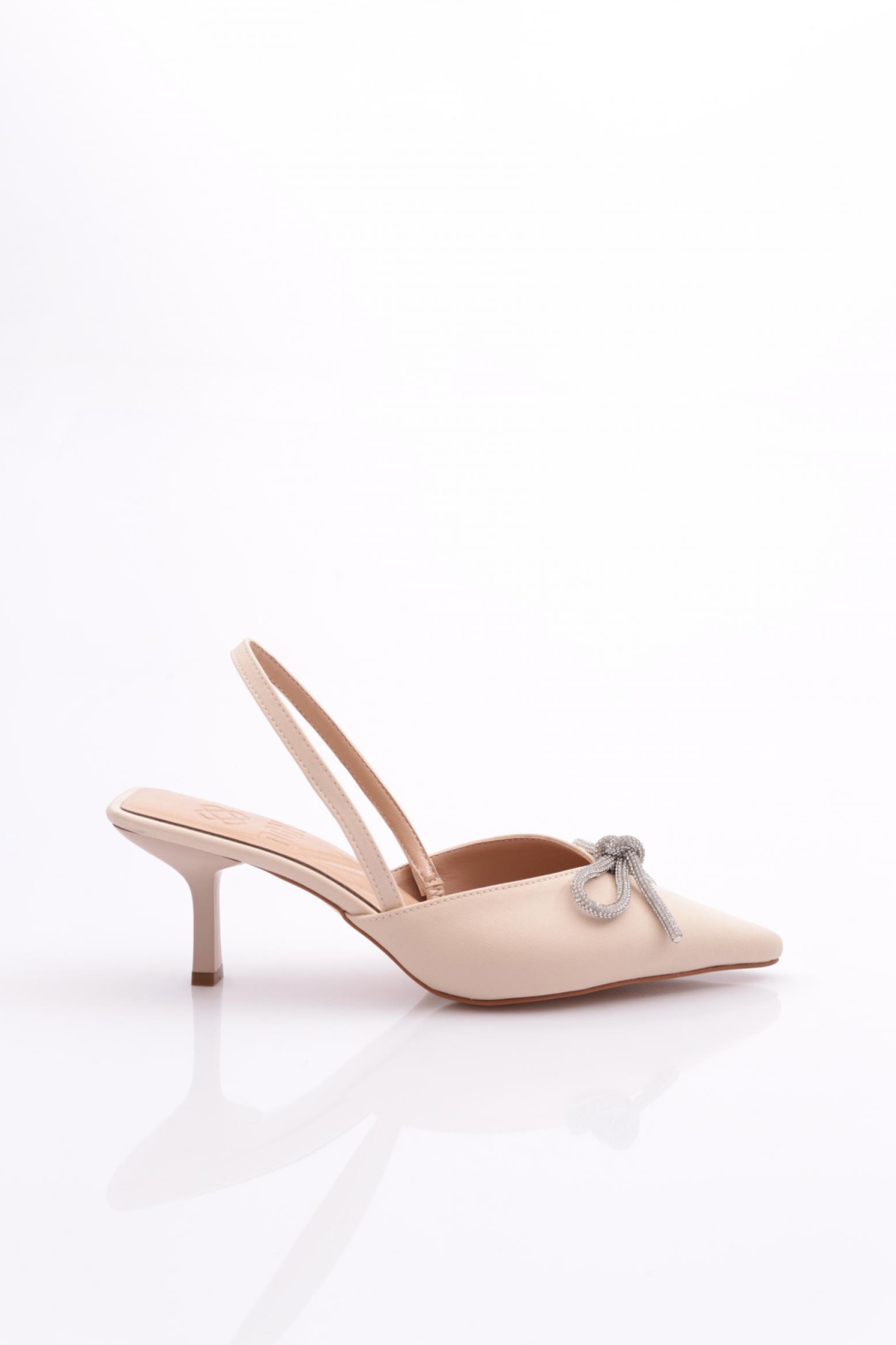 3986 Kadin Kurdela Desenli Topuklu Ayakkabi - Görsel 2