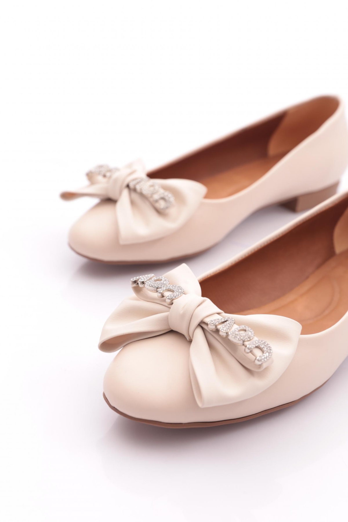 1936 Kadin Fiyonk Detayli Babet - Görsel 5