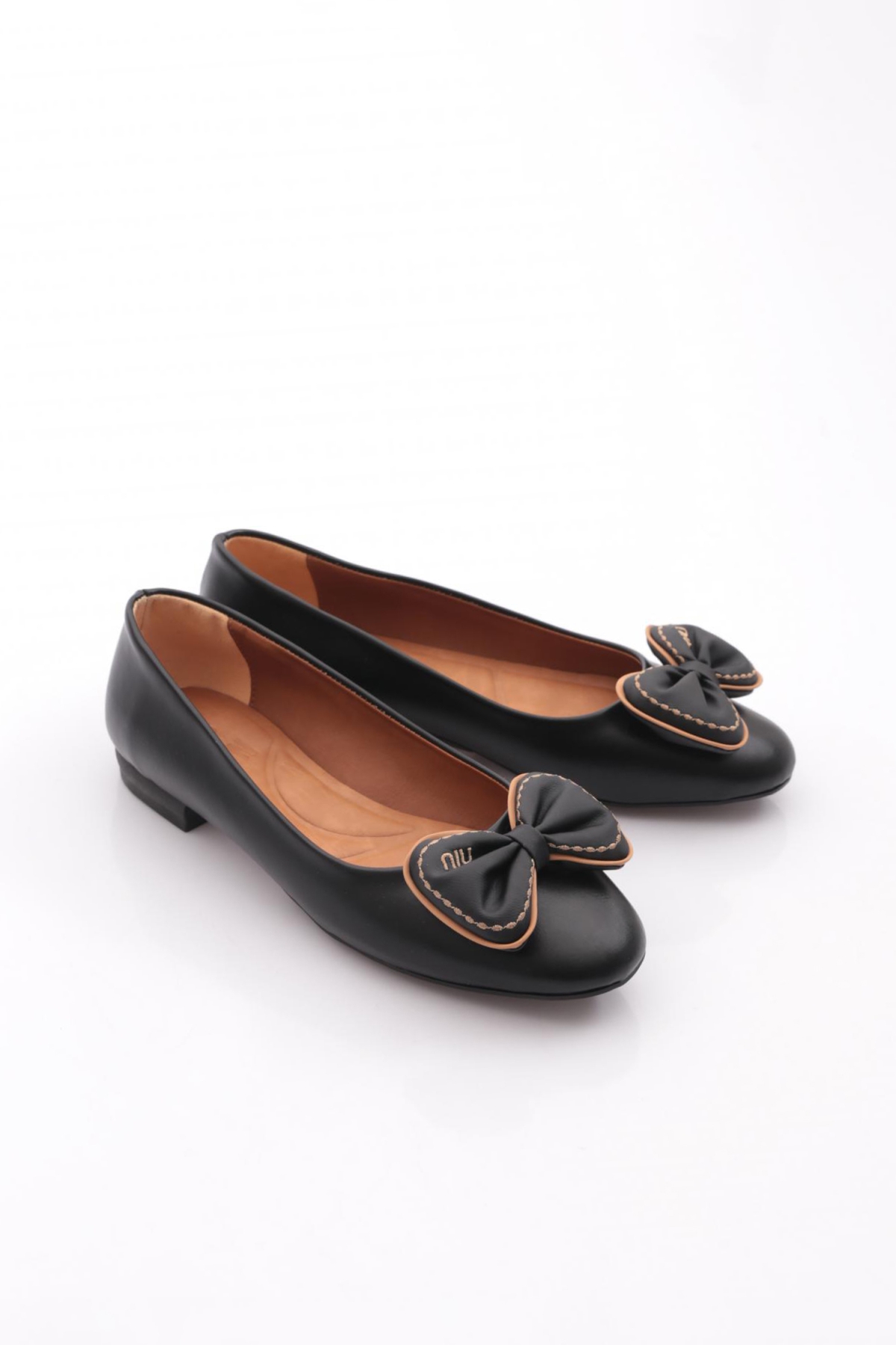 1935 Kadin Fiyonk Detayli Babet - Görsel 3