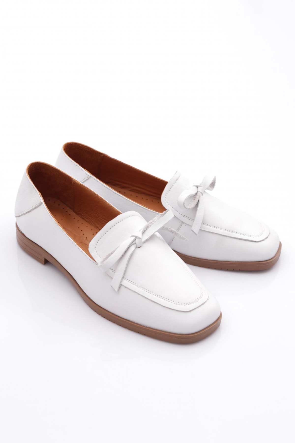 131 Kadin Bağcik Detayli Babet - Görsel 3