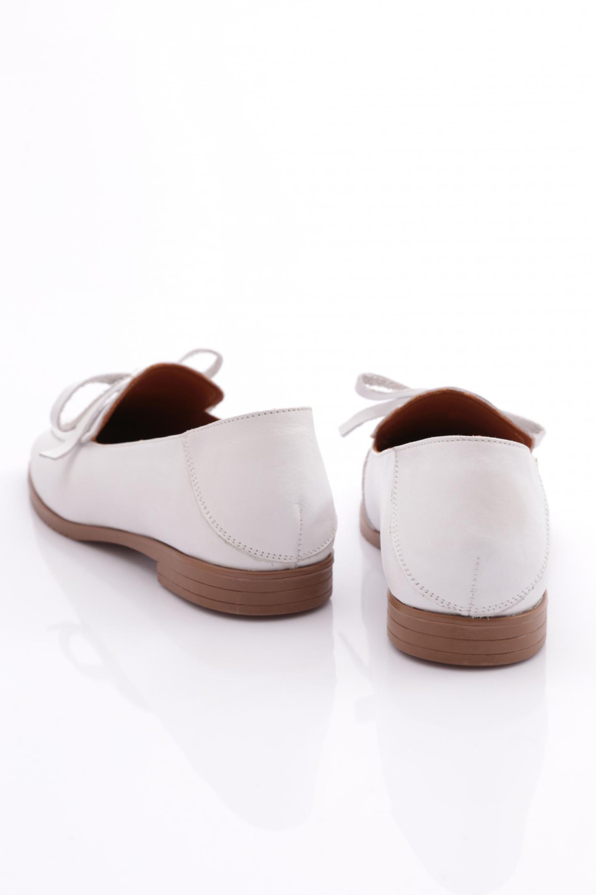 131 Kadin Bağcik Detayli Babet - Görsel 4