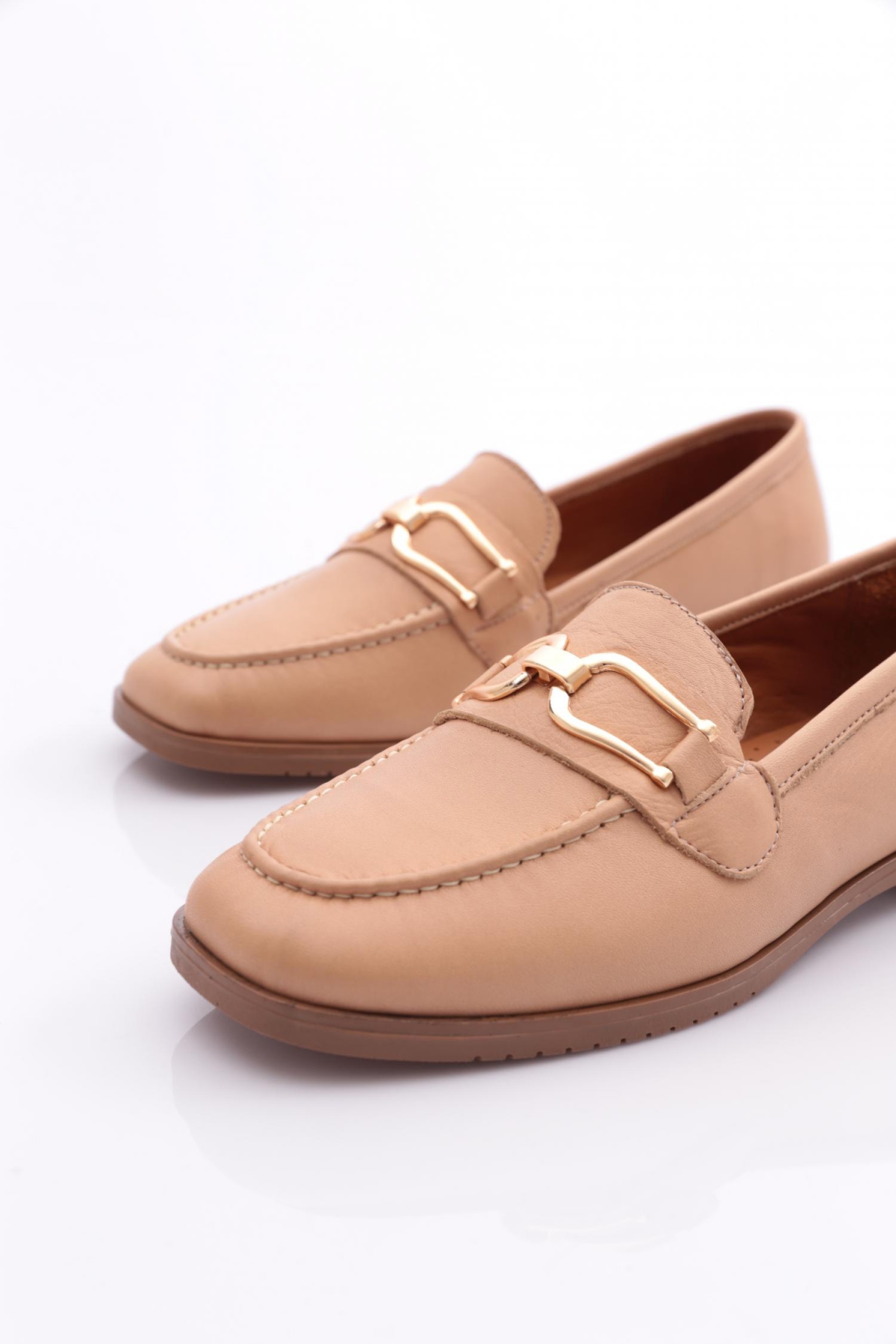 08 Kadin Demirli Küt Burun Babet - Görsel 5