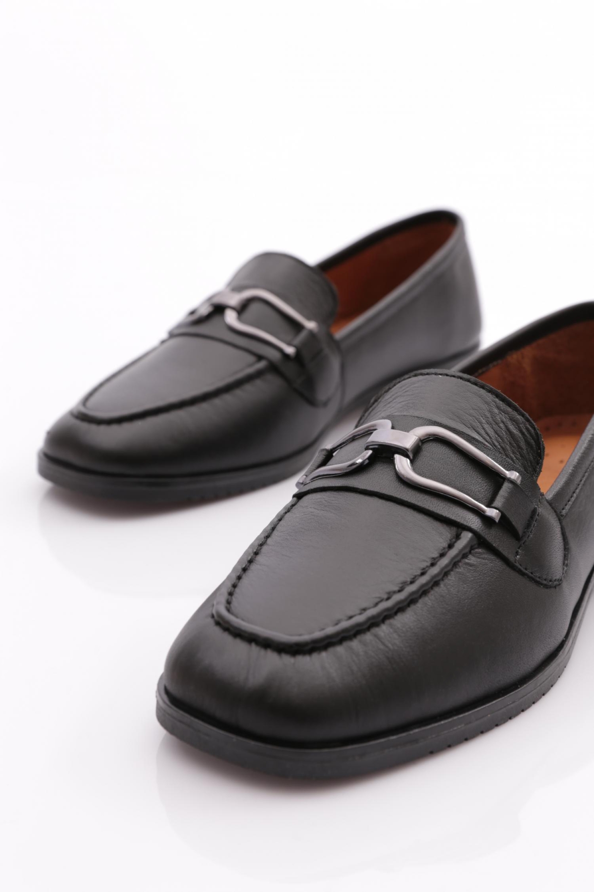 08 Kadin Demirli Küt Burun Babet - Görsel 5