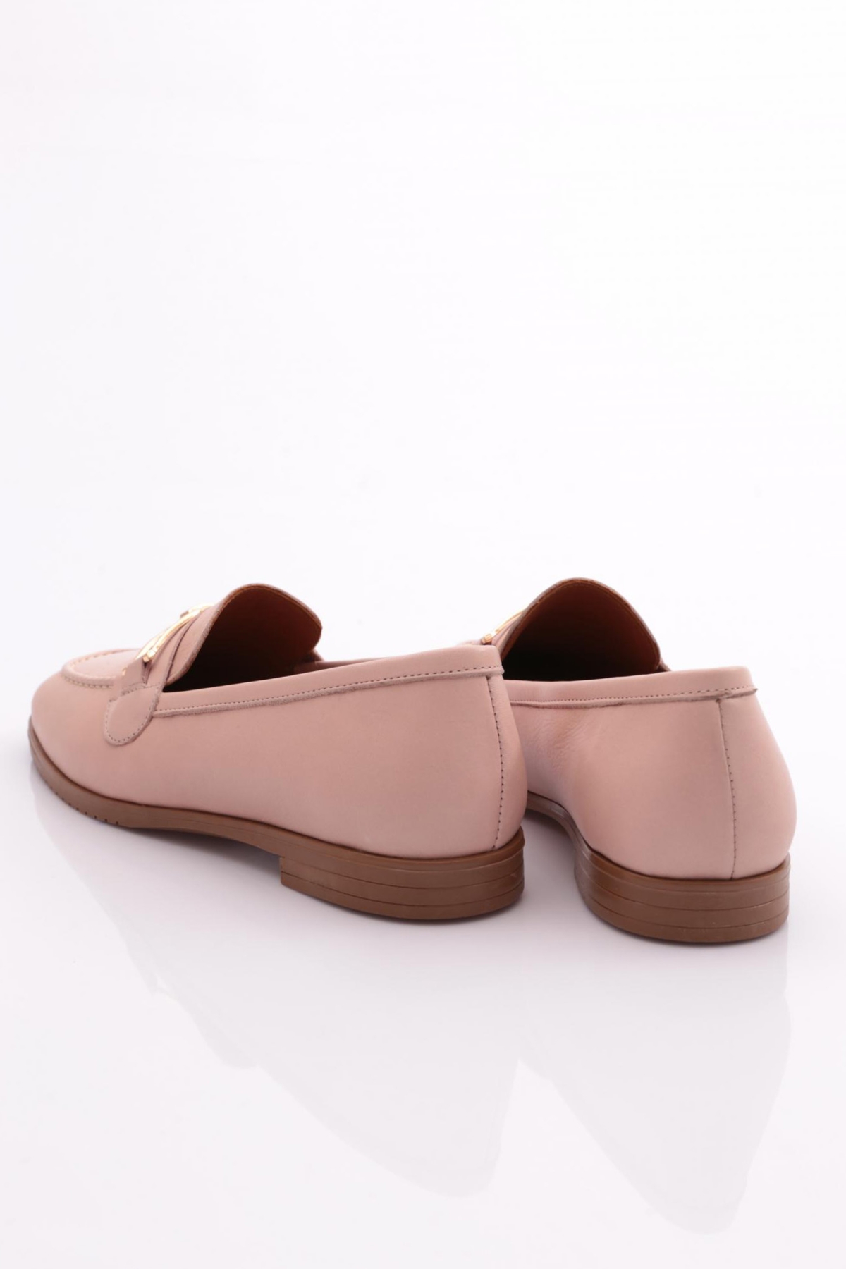 08 Kadin Demirli Küt Burun Babet - Görsel 4