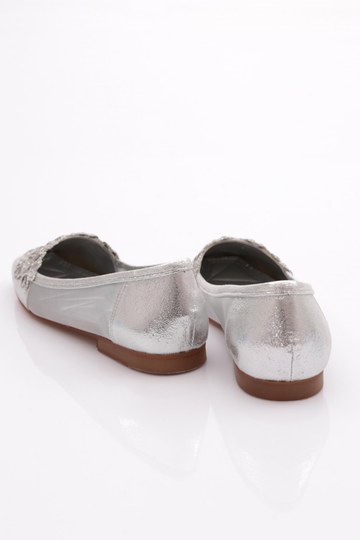 K196 Kadin Önü İşlemeli Babet - Görsel 4