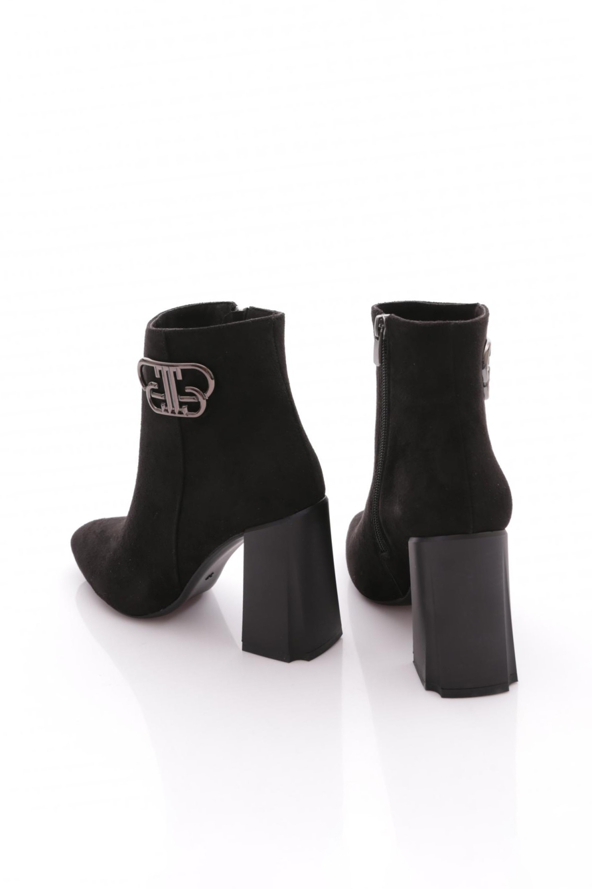 225 Kadin Aksesuarli Topuklu Bot - Görsel 4