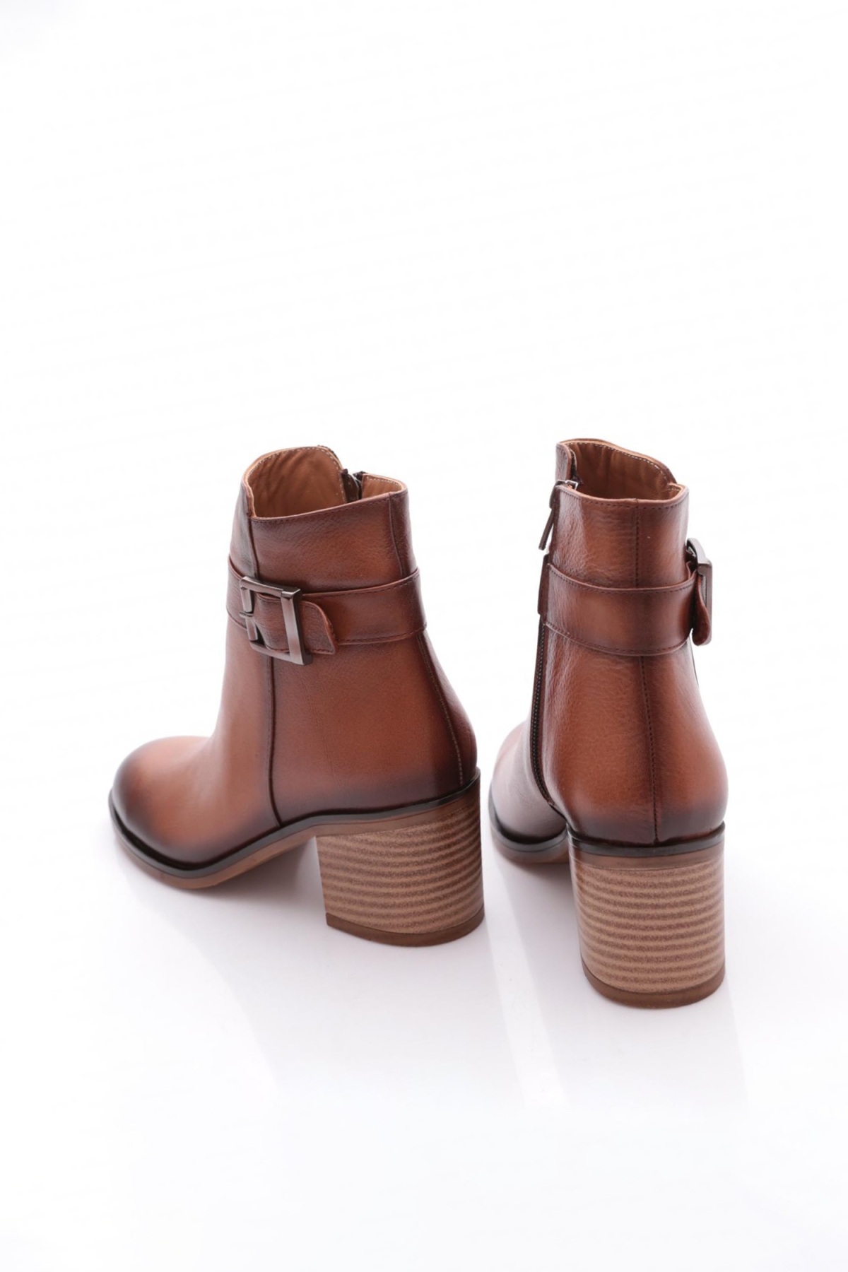 301 Kadin Kemer Detayli Topuklu Bot - Görsel 4