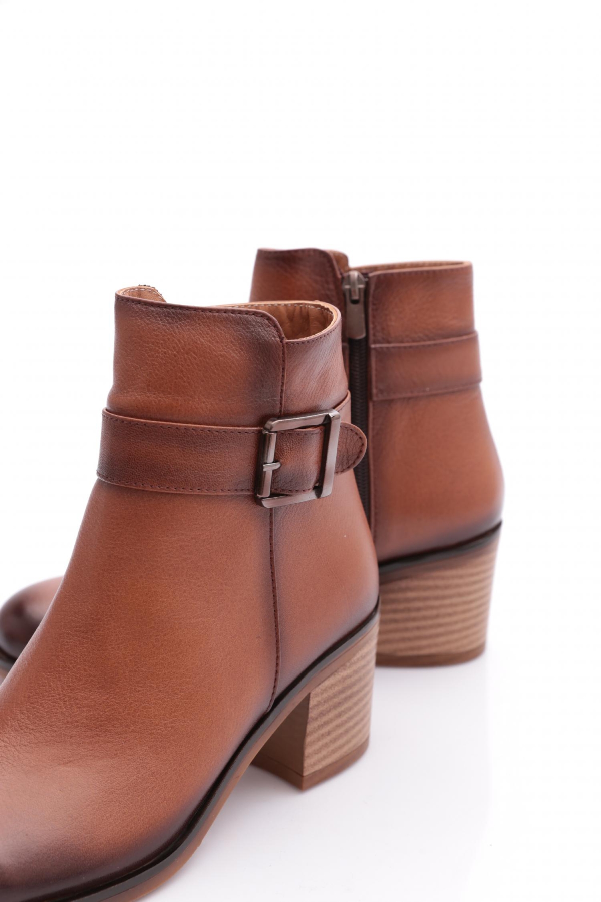 301 Kadin Kemer Detayli Topuklu Bot - Görsel 5