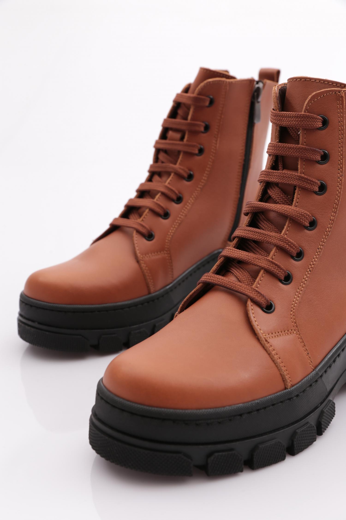 057001 Kadin Fermuar Detayli Bağcikli Bot - Görsel 5