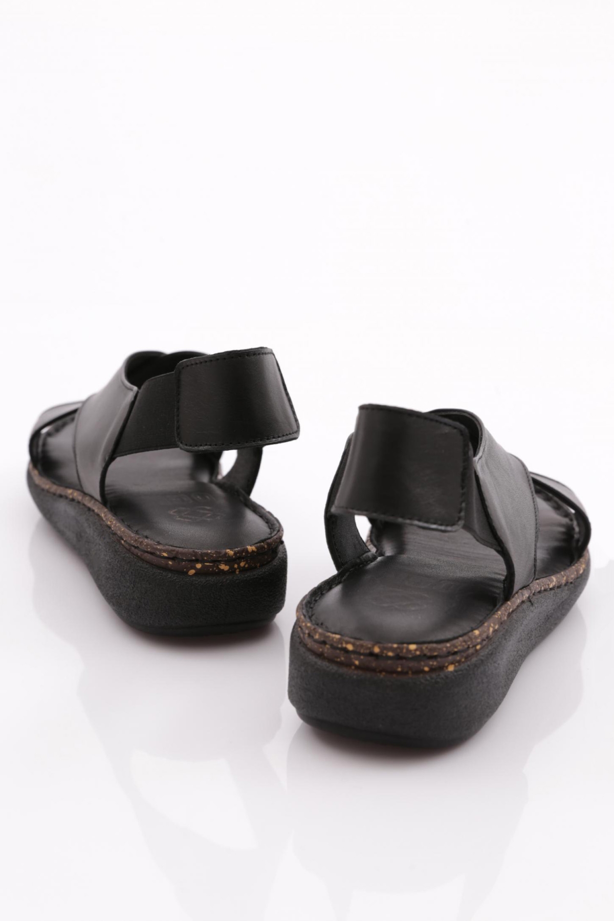 317 Kadin Arkasi Lastikli Sandalet - Görsel 4