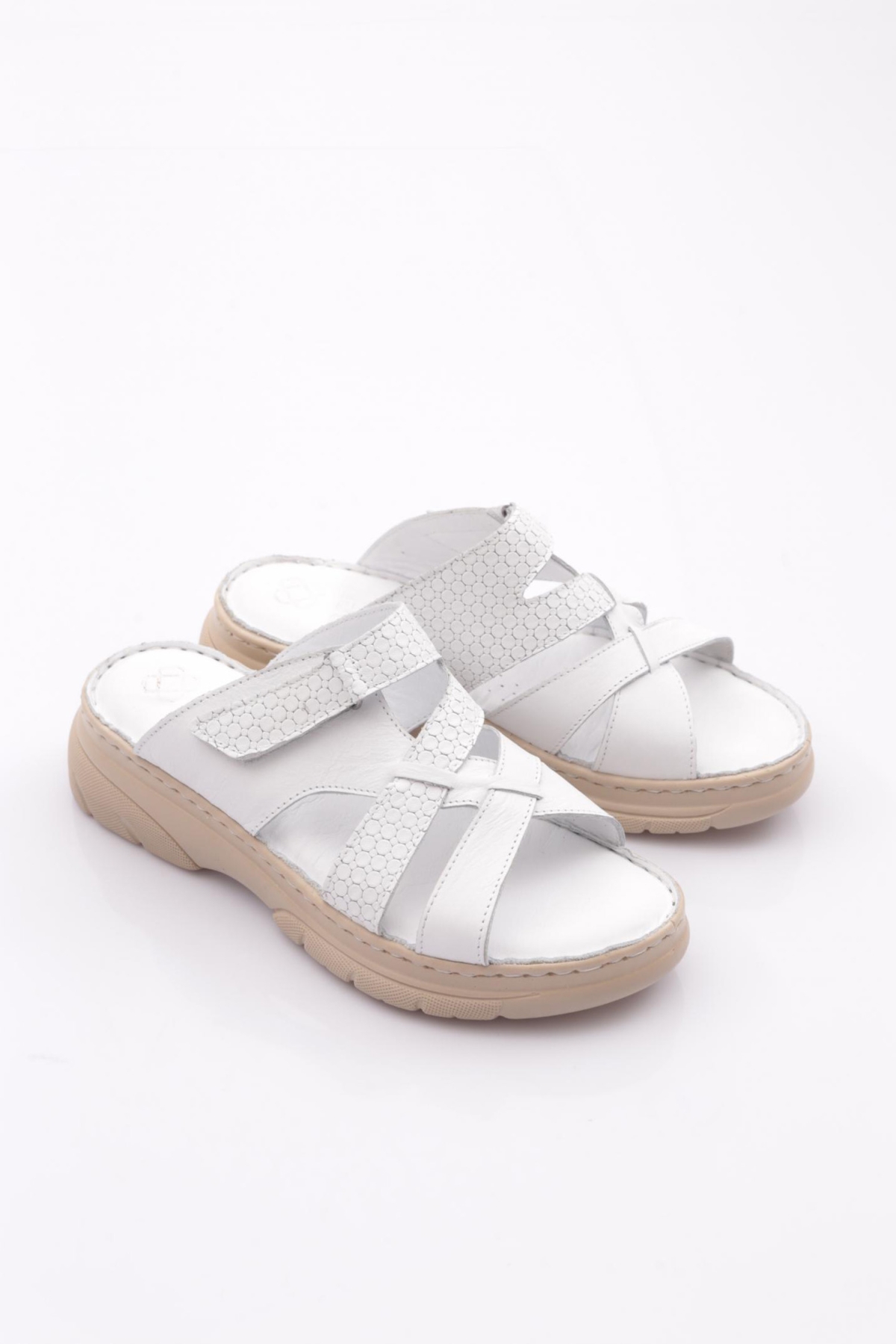 335 Kadin Cirtli Terlik - Görsel 3