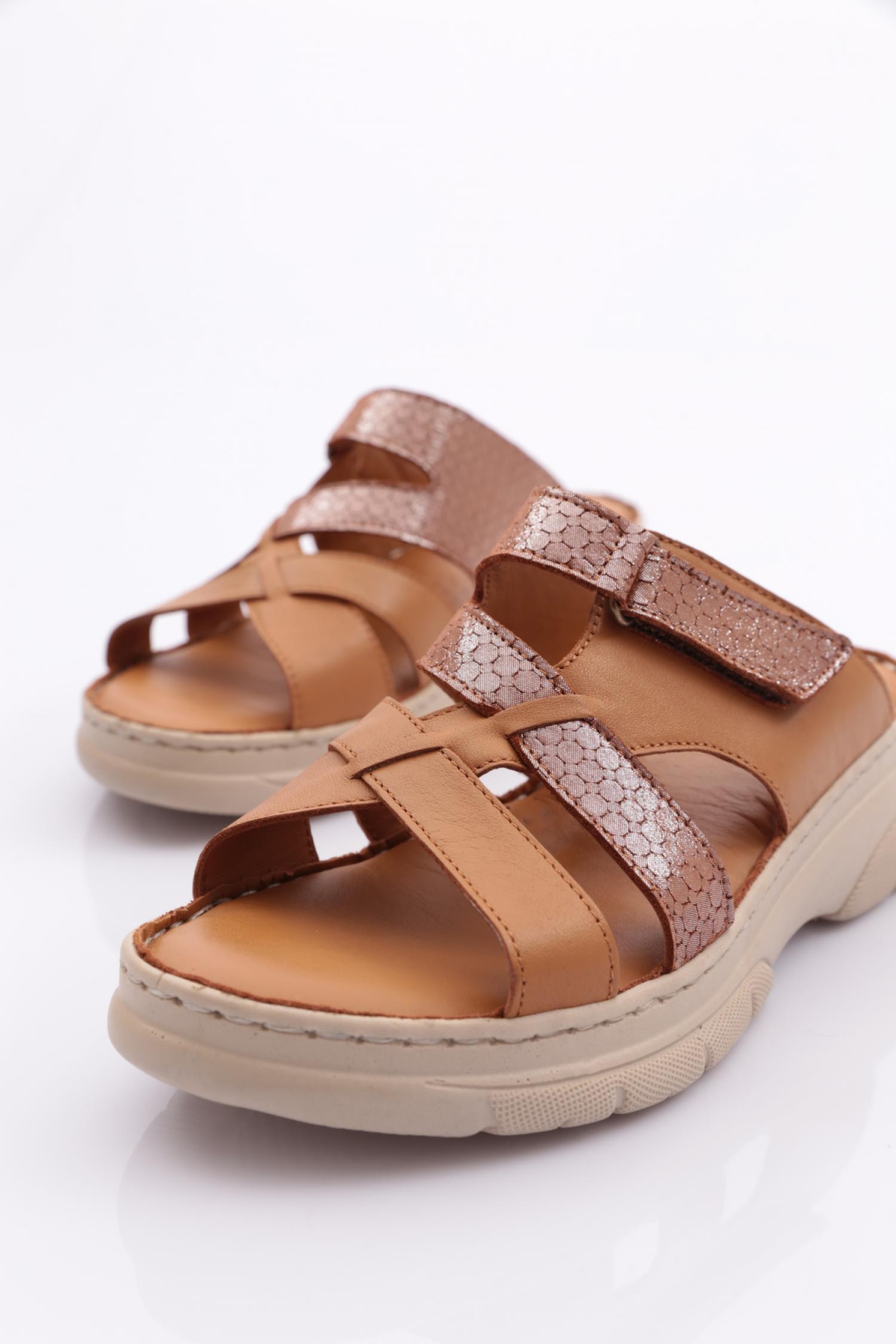 335 Kadin Cirtli Terlik - Görsel 5