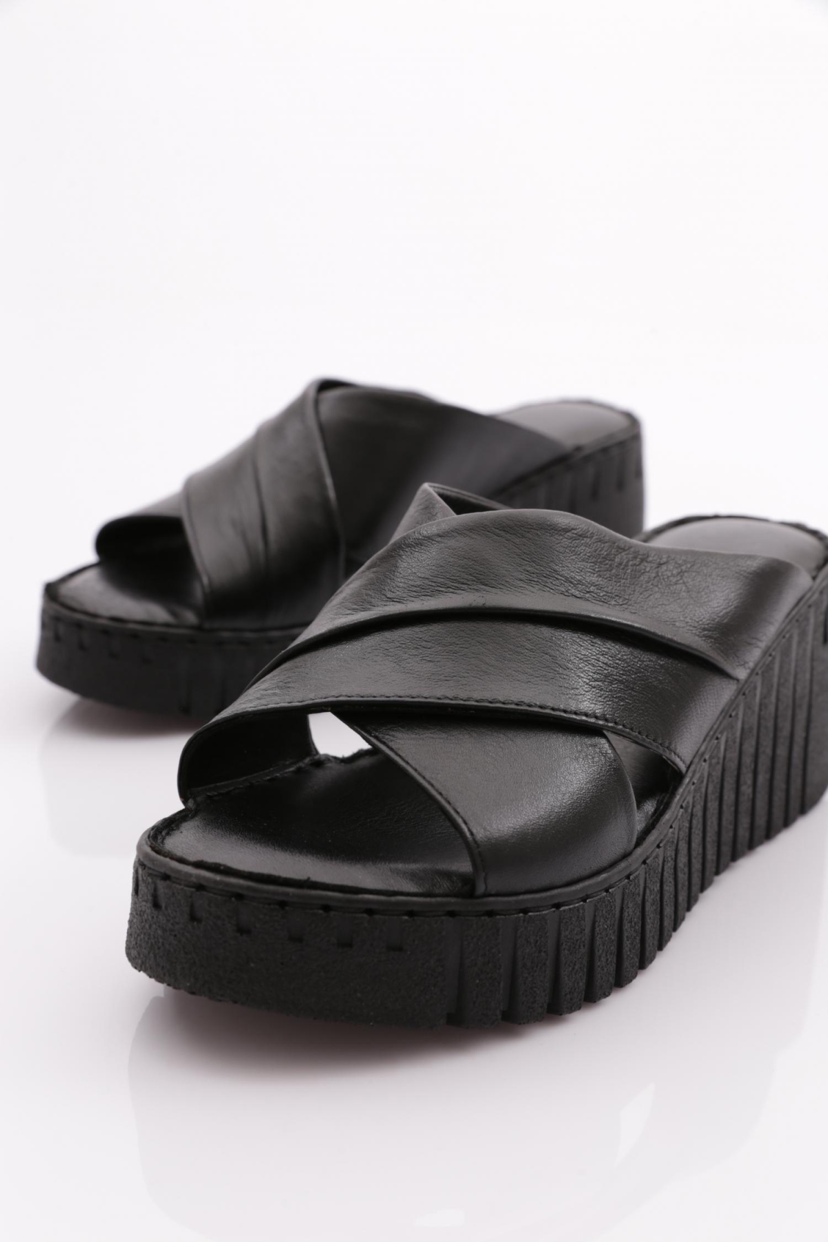 252 Kadin Çift Şeritli Terlik - Görsel 5