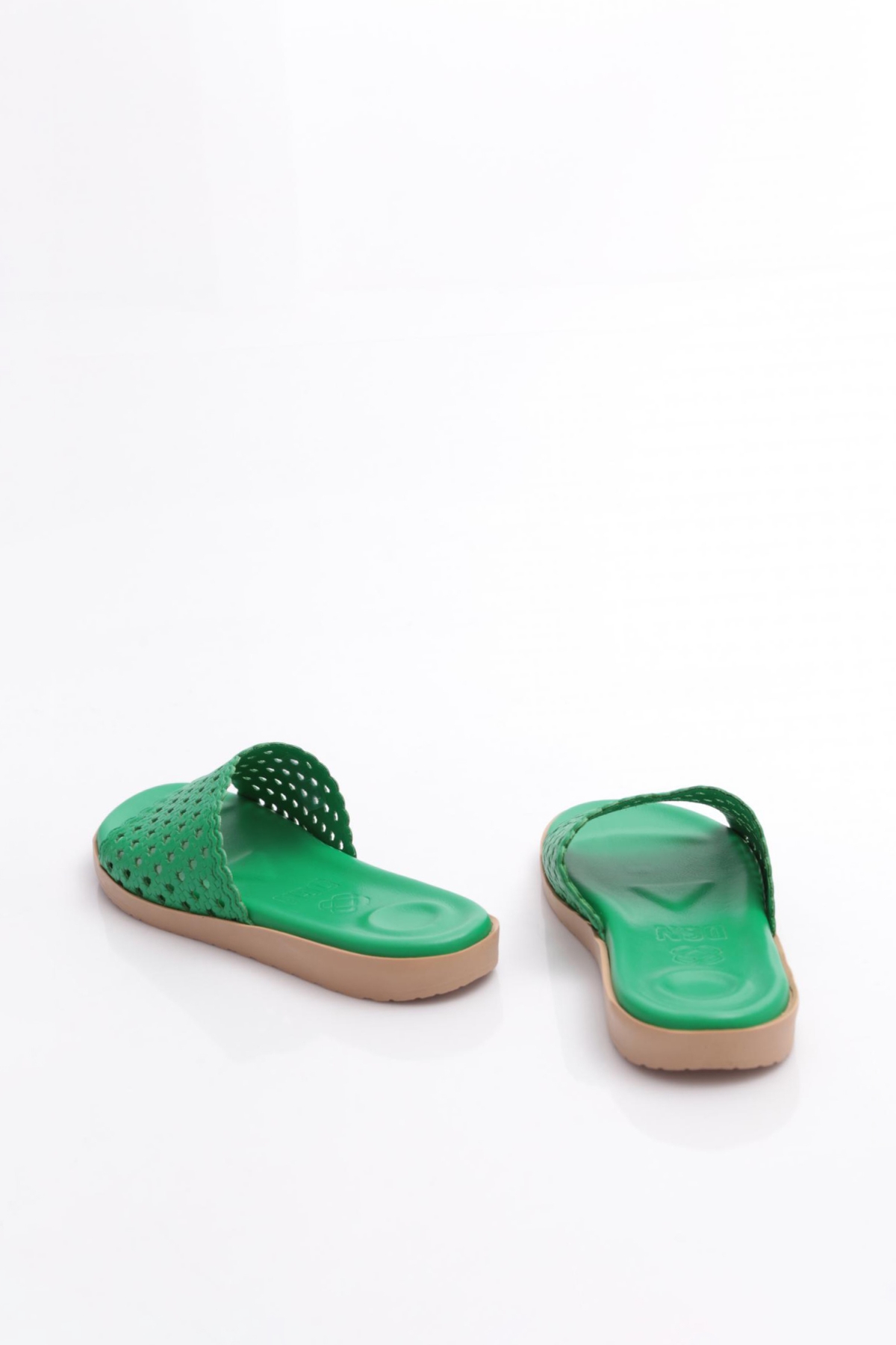 2124 Kadin Lazer Detayli Terlik - Görsel 4