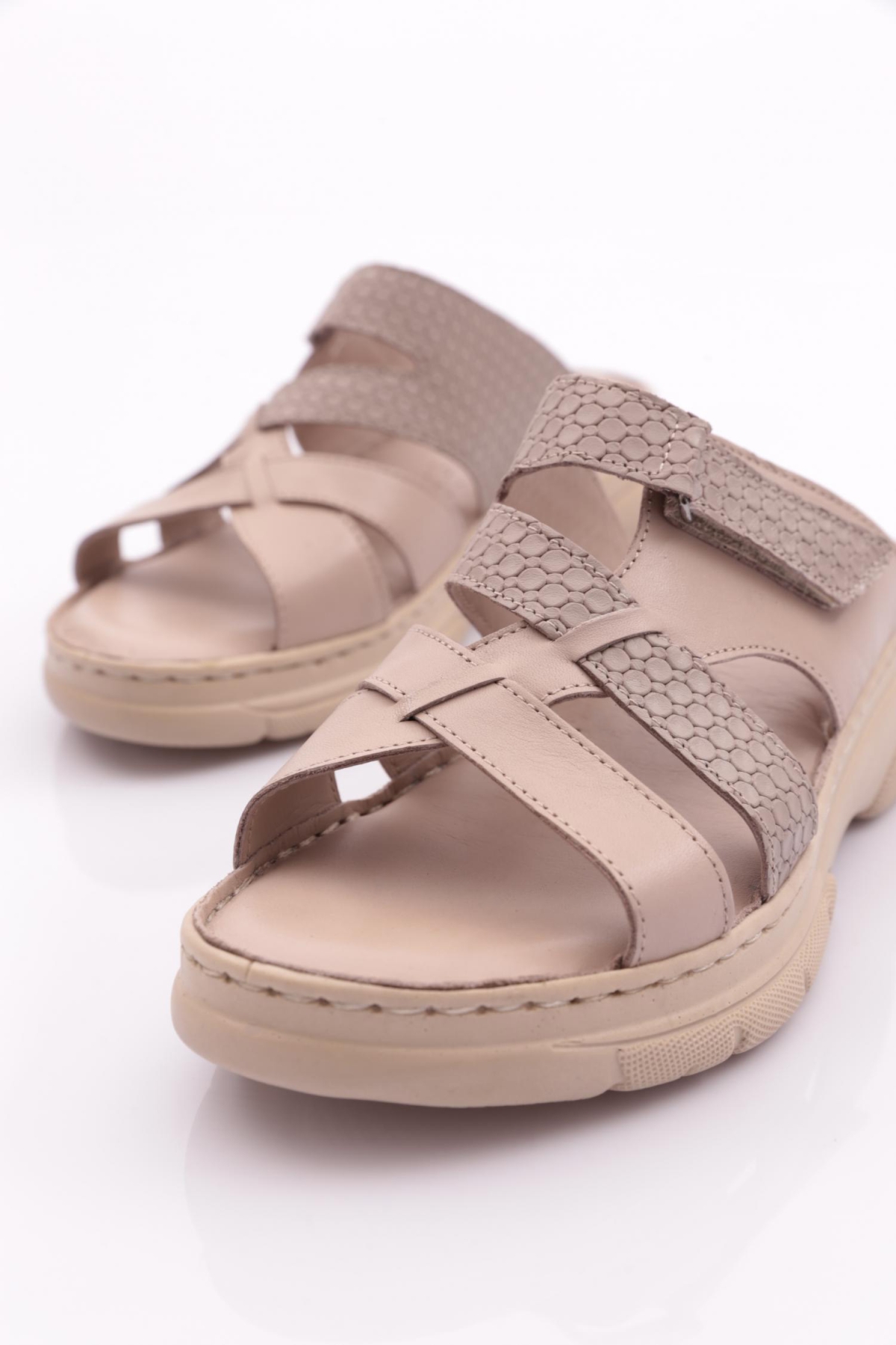 335 Kadin Cirtli Terlik - Görsel 5