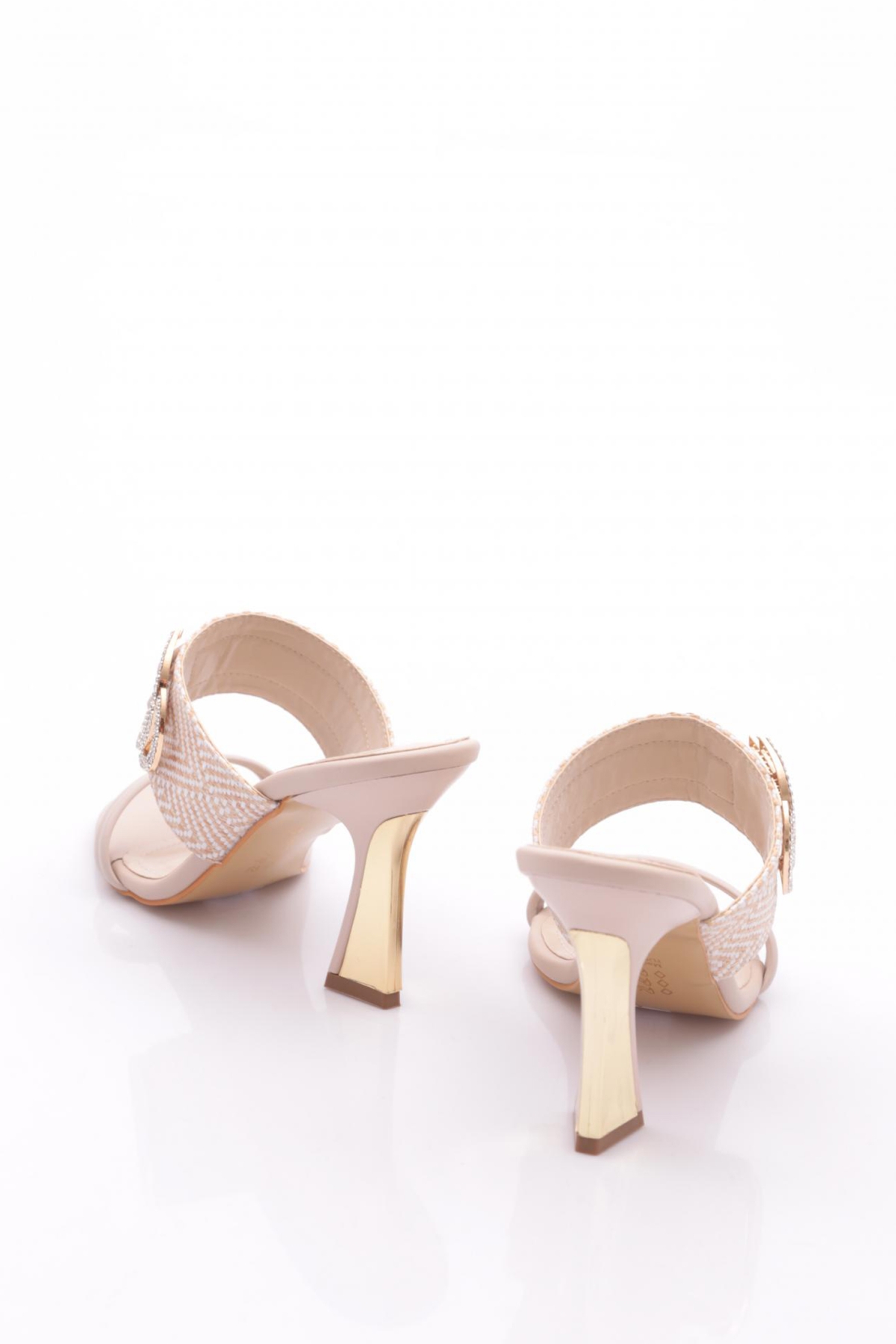 6007 Kadin Topuklu Terlik - Görsel 4