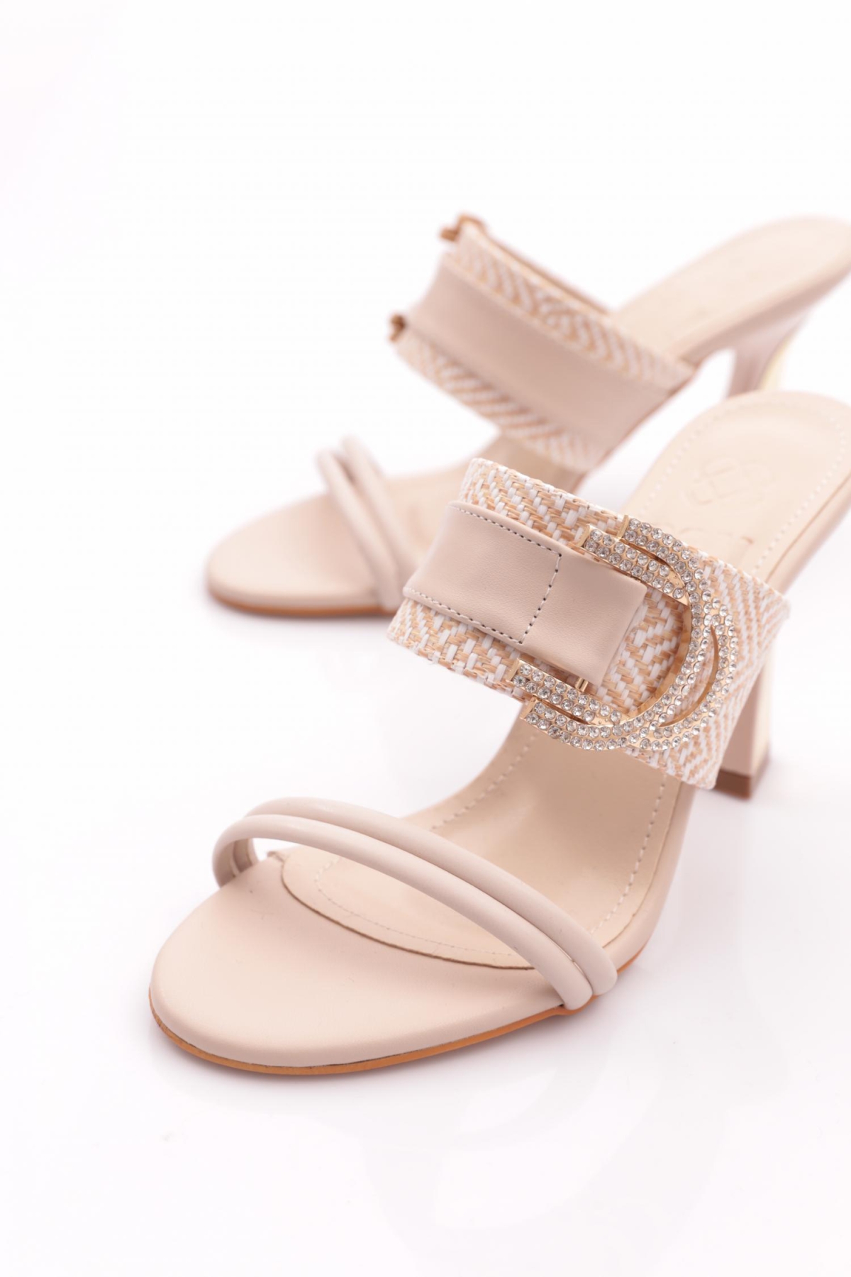 6007 Kadin Topuklu Terlik - Görsel 5