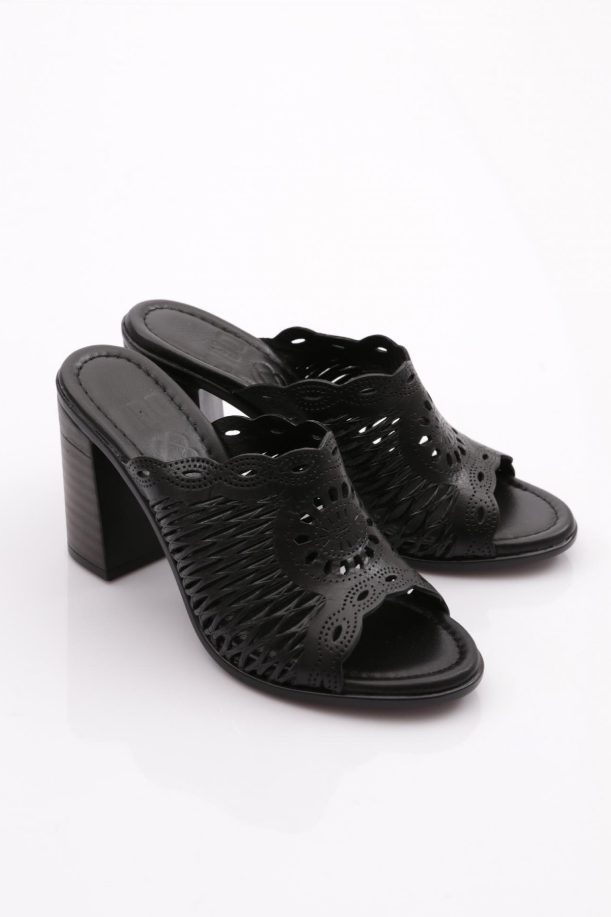 2200 Kadin Terlik - Görsel 3