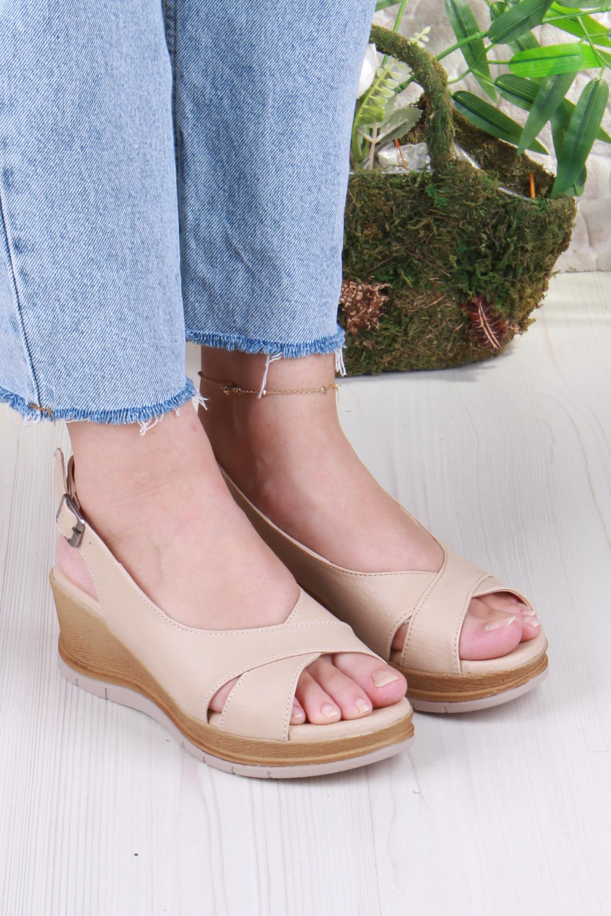 06 Ceyn Anatomik Rahat Hafif Dolgu Topuk Kadın Sandalet - Görsel 4