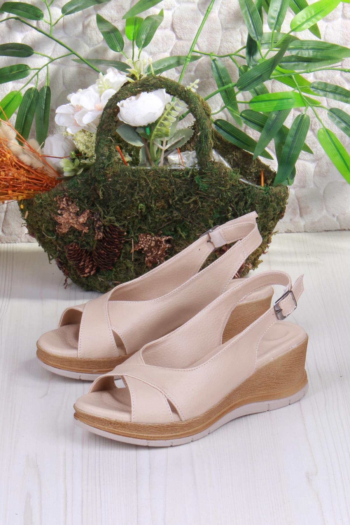 06 Ceyn Anatomik Rahat Hafif Dolgu Topuk Kadın Sandalet - Görsel 6