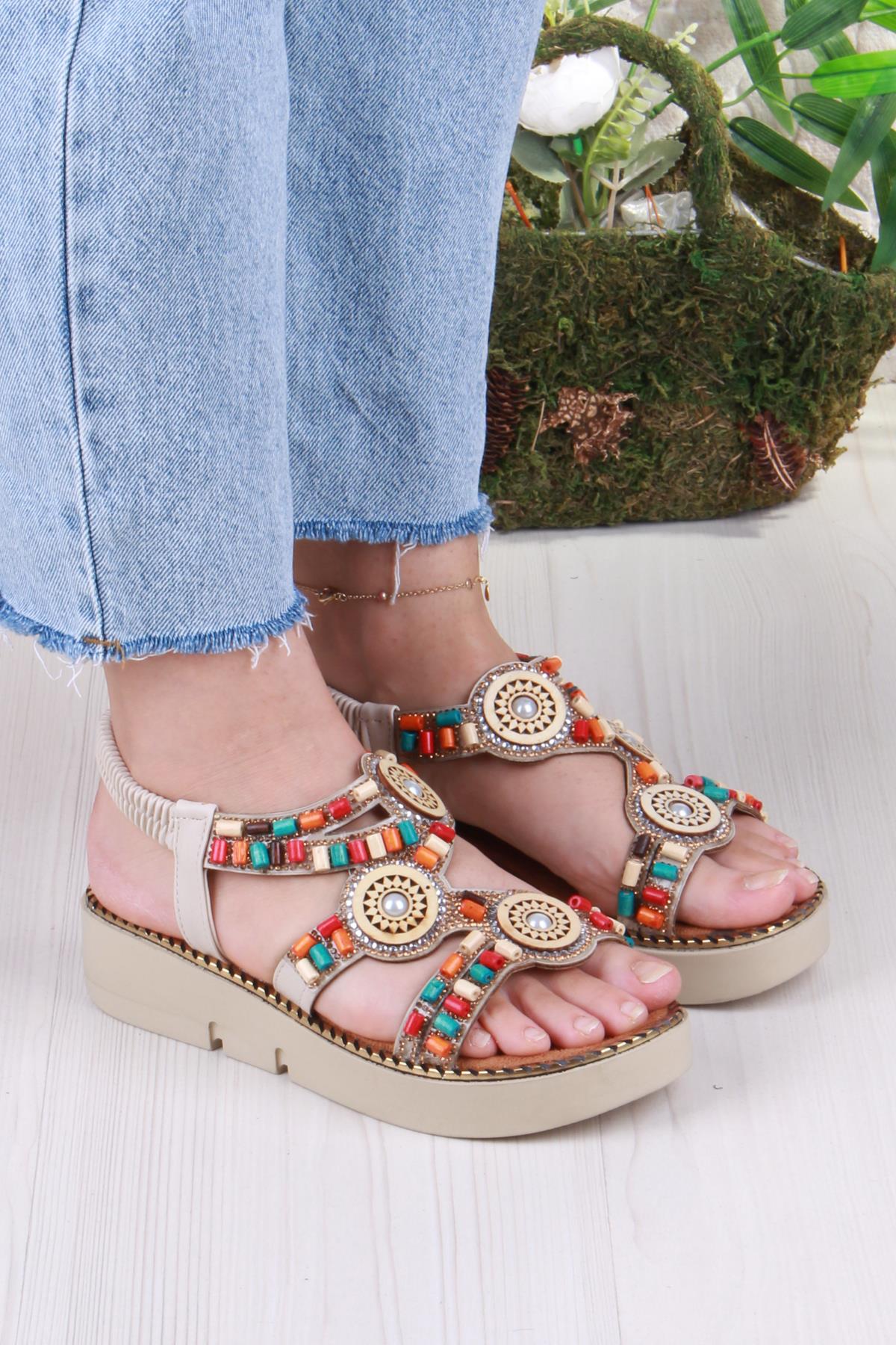 079-501 Fls Boncuk Renkli Toka Detaylı Lastik Bağlı Kalın Taban Kadın Sandalet - Görsel 4