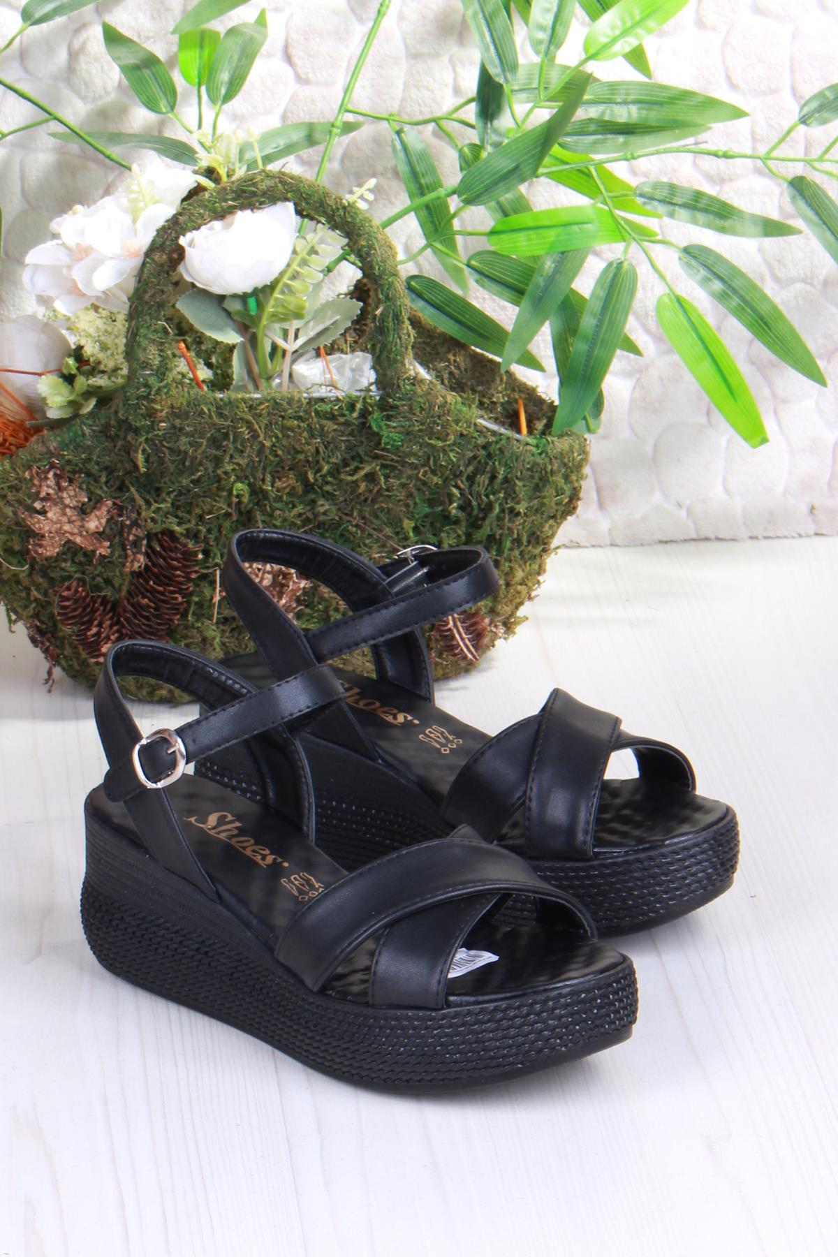 05-7008 Soft Rahat Toka Detaylı Dolgu Taban Çapraz Bant Kadın Sandalet - Görsel 5