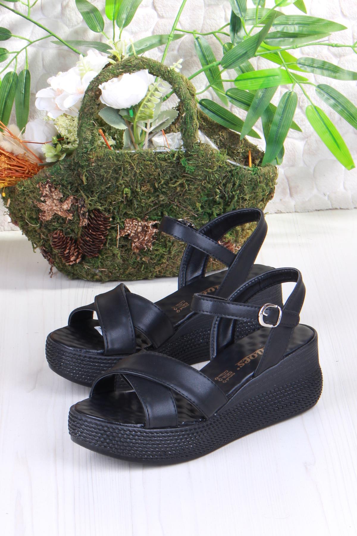 05-7008 Soft Rahat Toka Detaylı Dolgu Taban Çapraz Bant Kadın Sandalet - Görsel 6