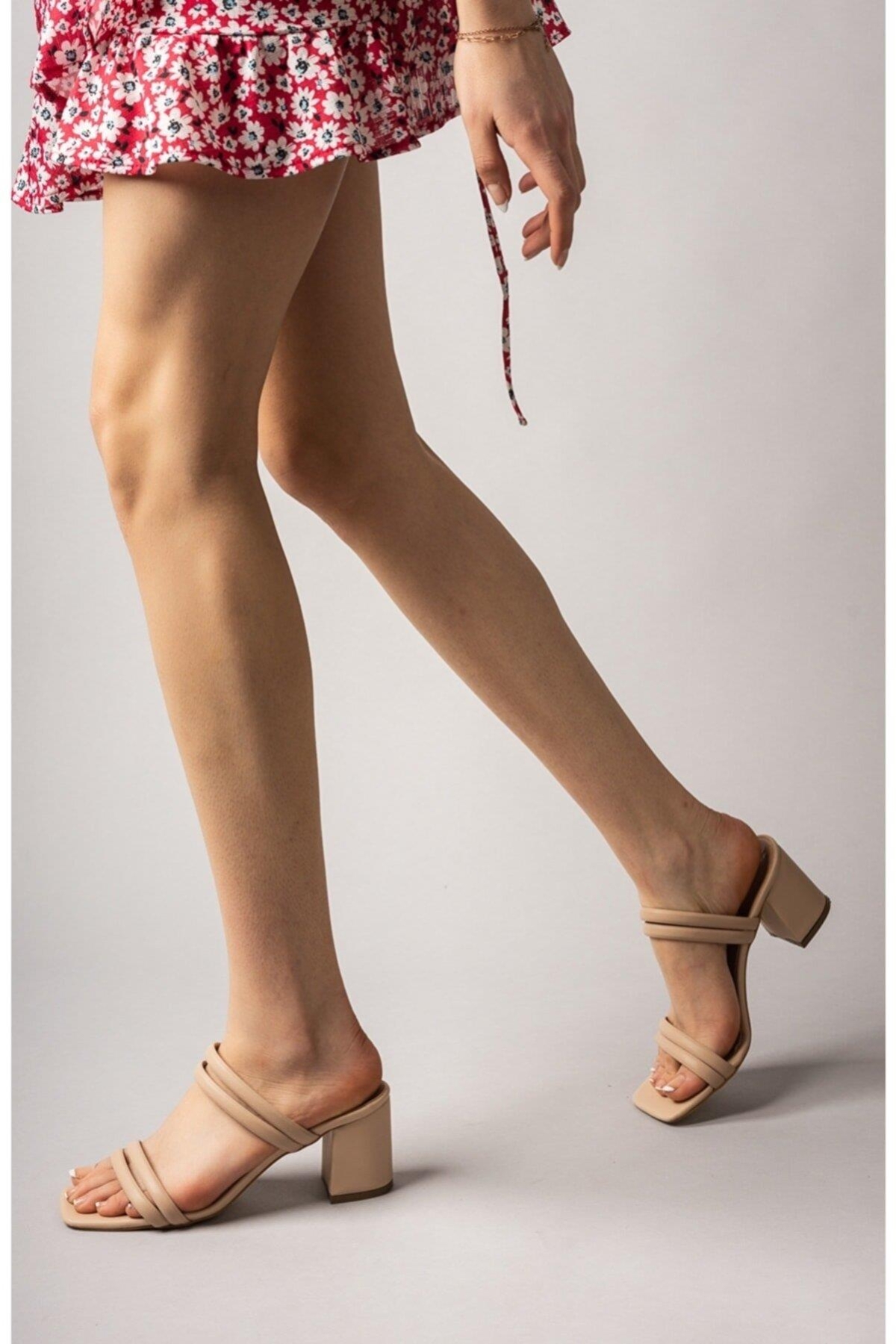 125 Topuklu Fashion Kadın Terlik - Görsel 3