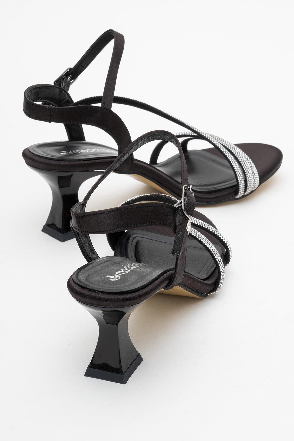 Kadın İki Biyel Bir Çapraz Taşlı Topuklu Sandalet SİYAH SATEN - Görsel 5
