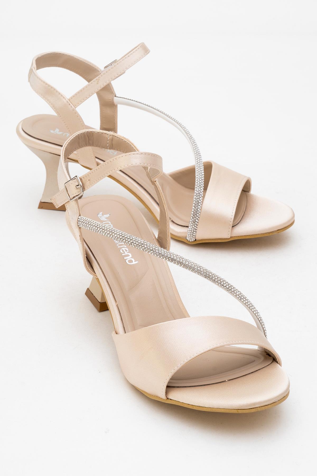 Kadın Kalın Ön Yüz Çapraz Taşlı Topuklu Sandalet TEN SATEN - Görsel 2