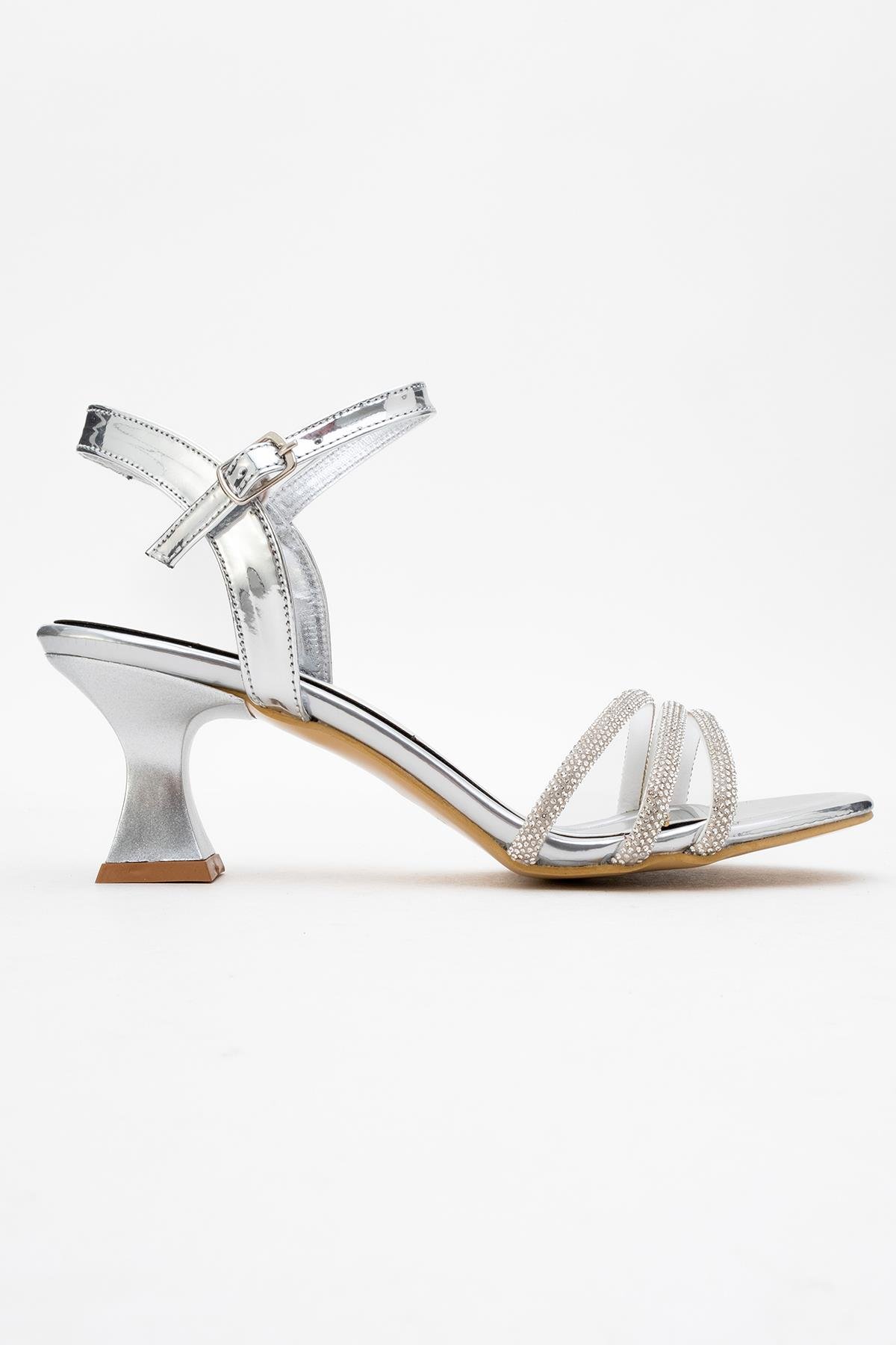 Kadın Biyeli 3 Taşlı Topuklu Sandalet GÜMÜŞ AYNA - Görsel 3