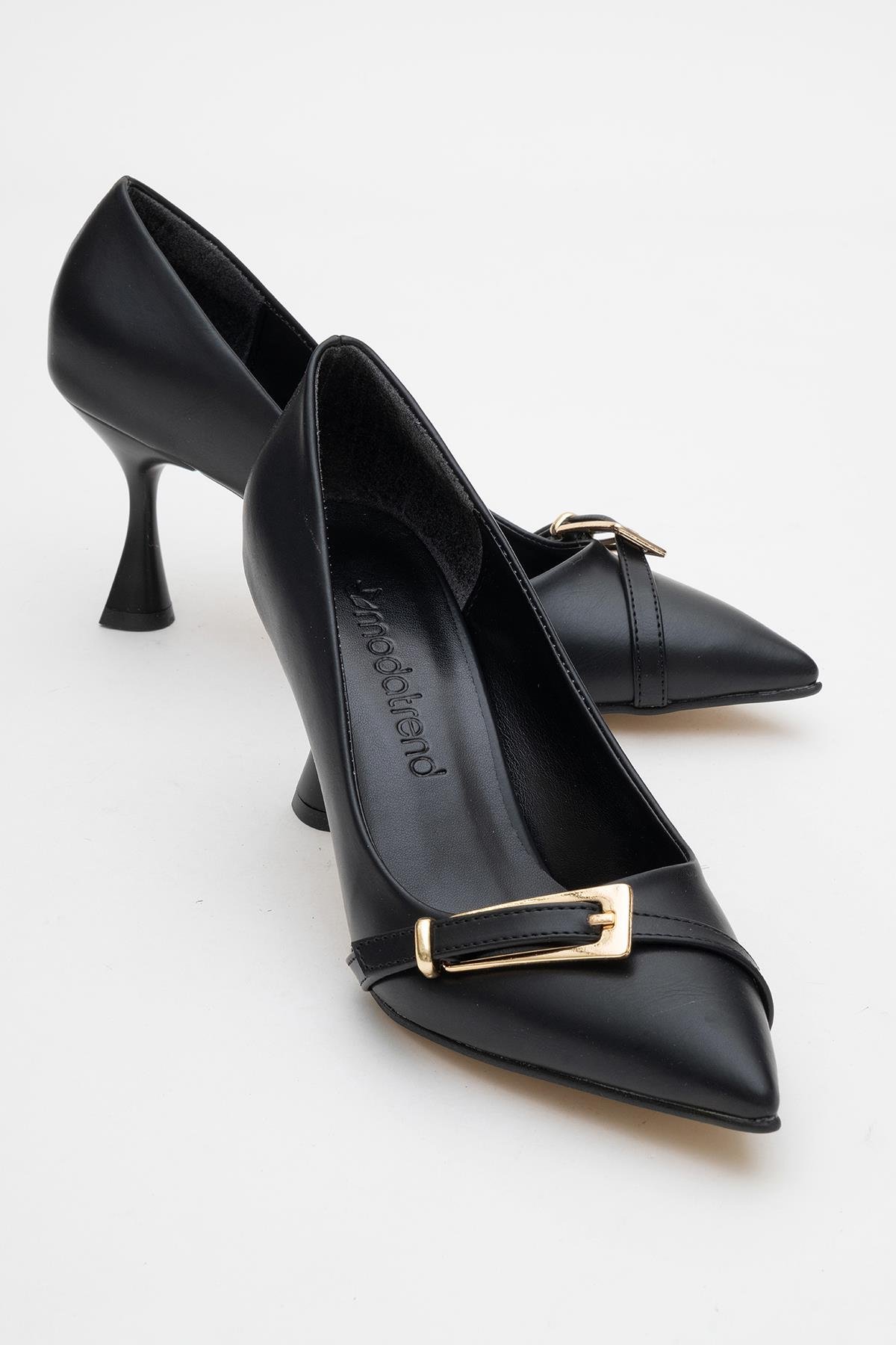 Ccway Bej Ccway Sivri Burunlu Tokalı Kadın Topuklu CİLT