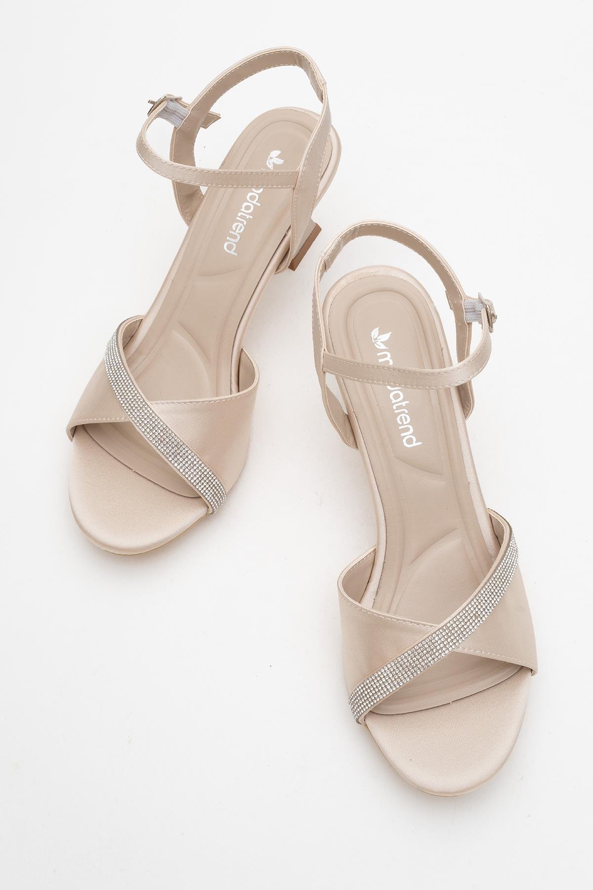 Tek Sıra Taşlı Kelebek Kadın Topuklu Sandalet TEN SATEN - Görsel 6