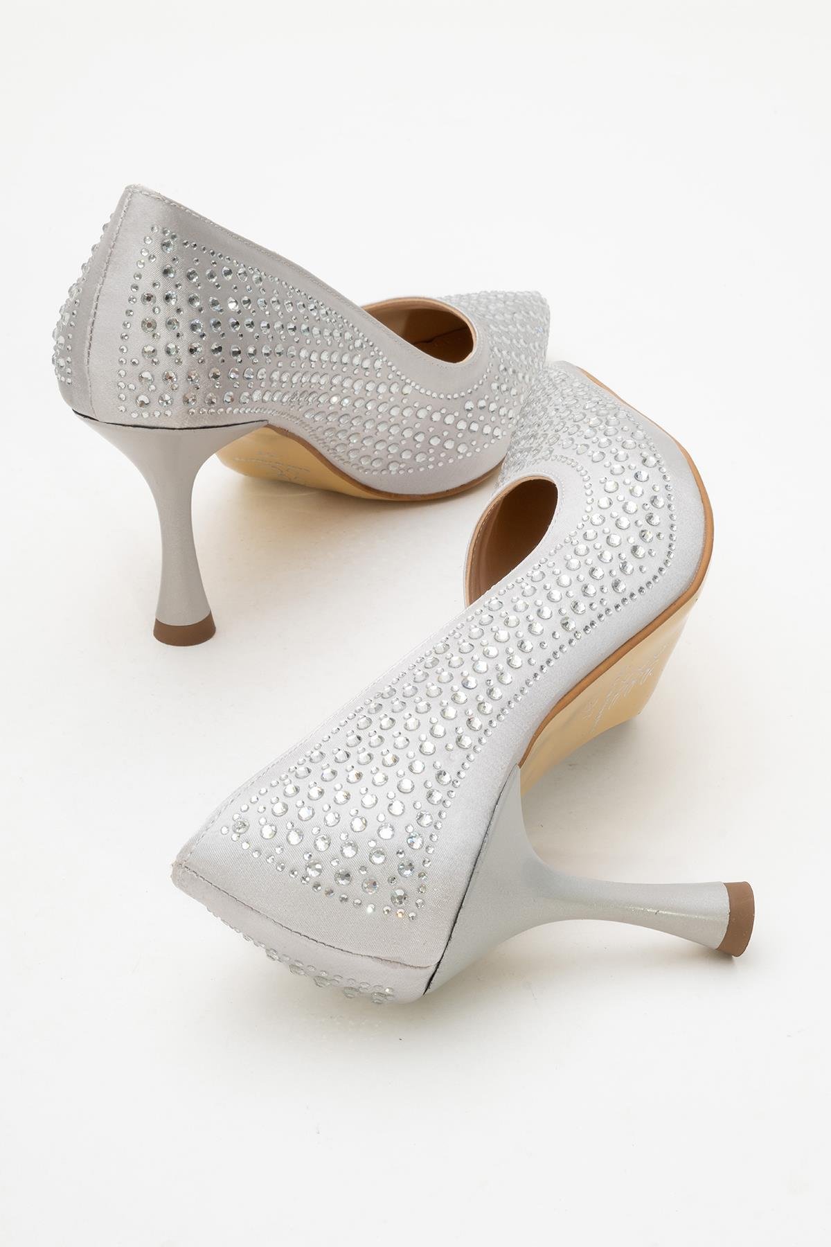 Taşlı Sivri Burunlu Stiletto Kadın Topuklu Ayakkabı GÜMÜŞ SATEN - Görsel 5