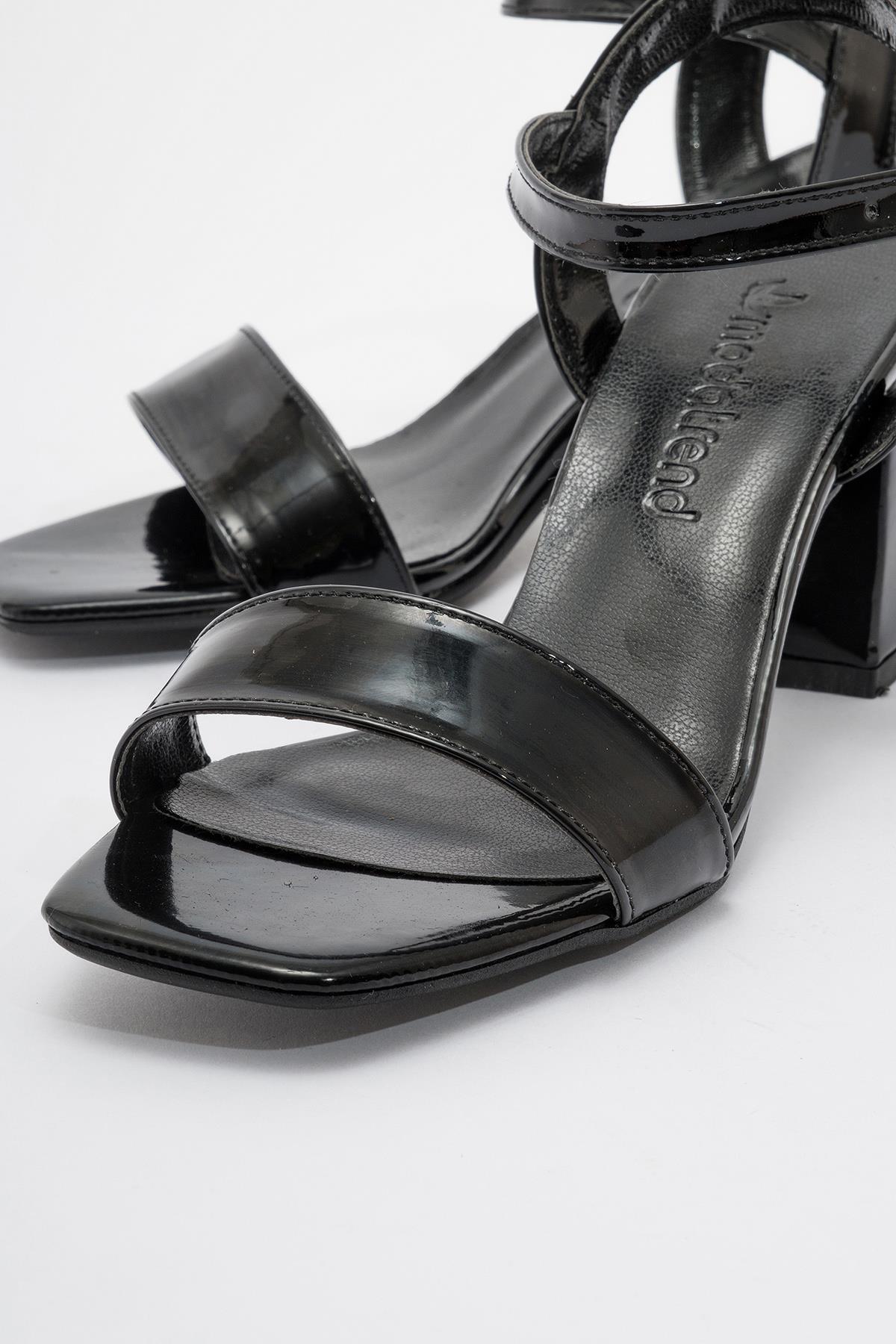 Tek Bantlı Kadın Topuklu Sandalet SİYAH RUGAN - Görsel 4