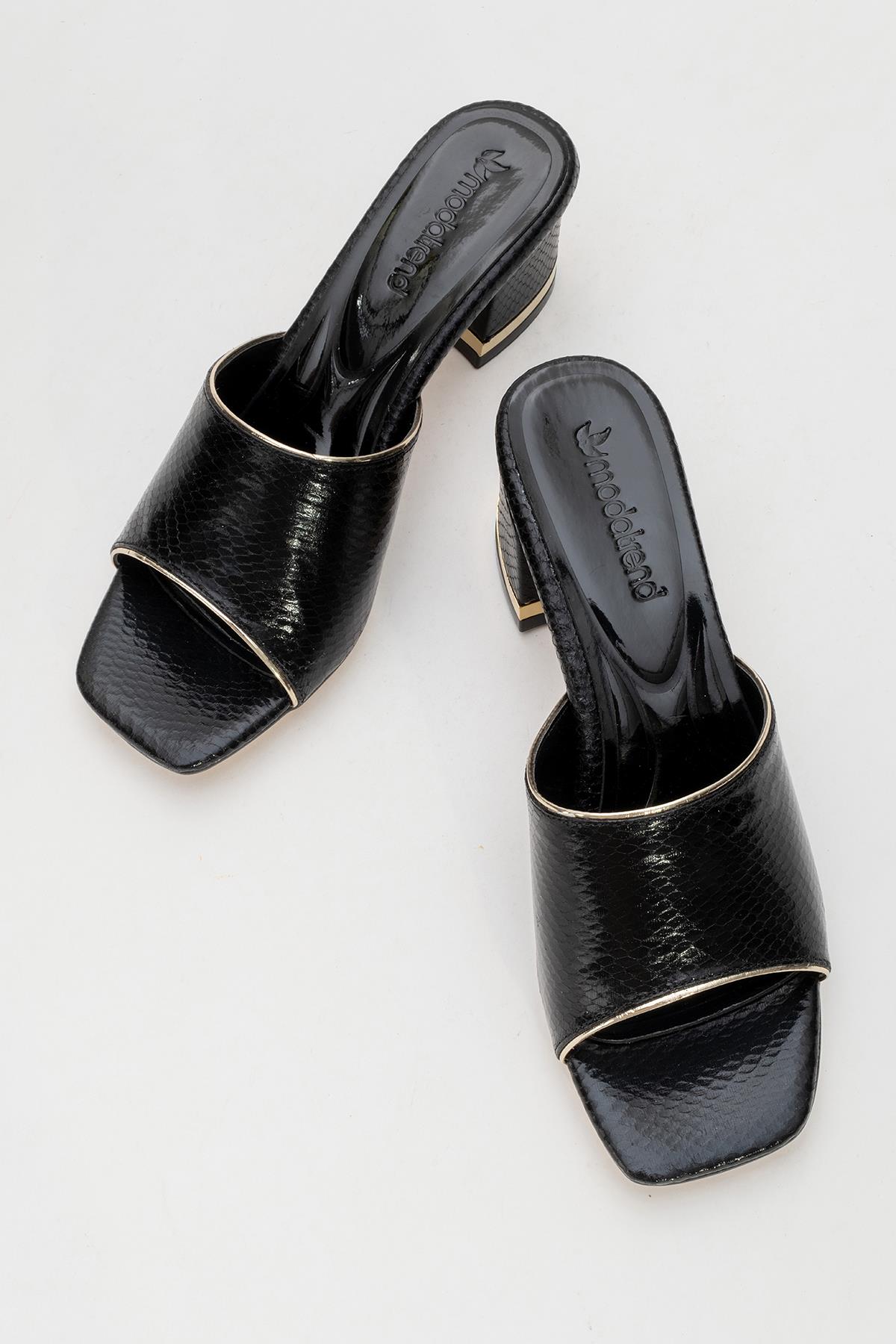 Kadın Topuklu Terlik SİYAH YILAN DESEN - Görsel 6