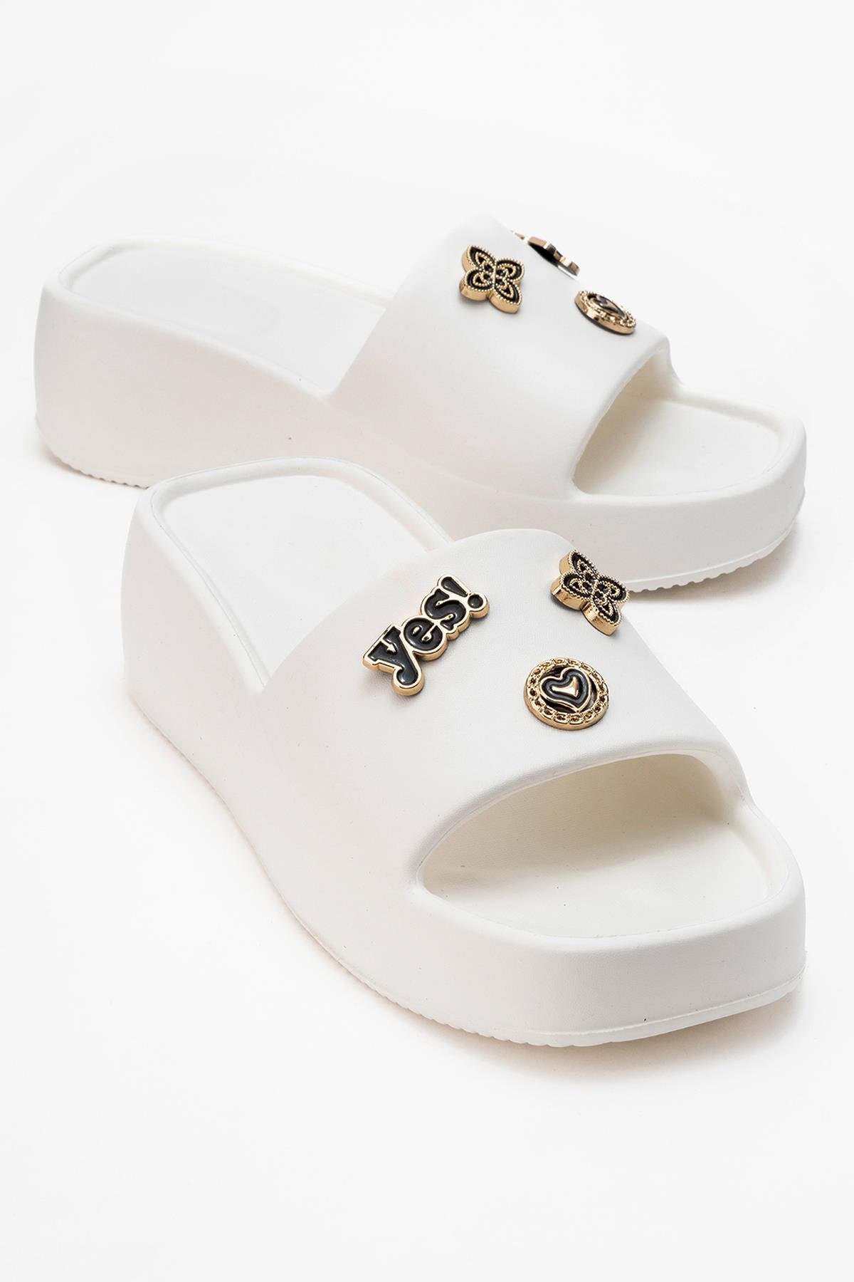 Kadın Aksesurarlı Terlik EKRU - Görsel 2