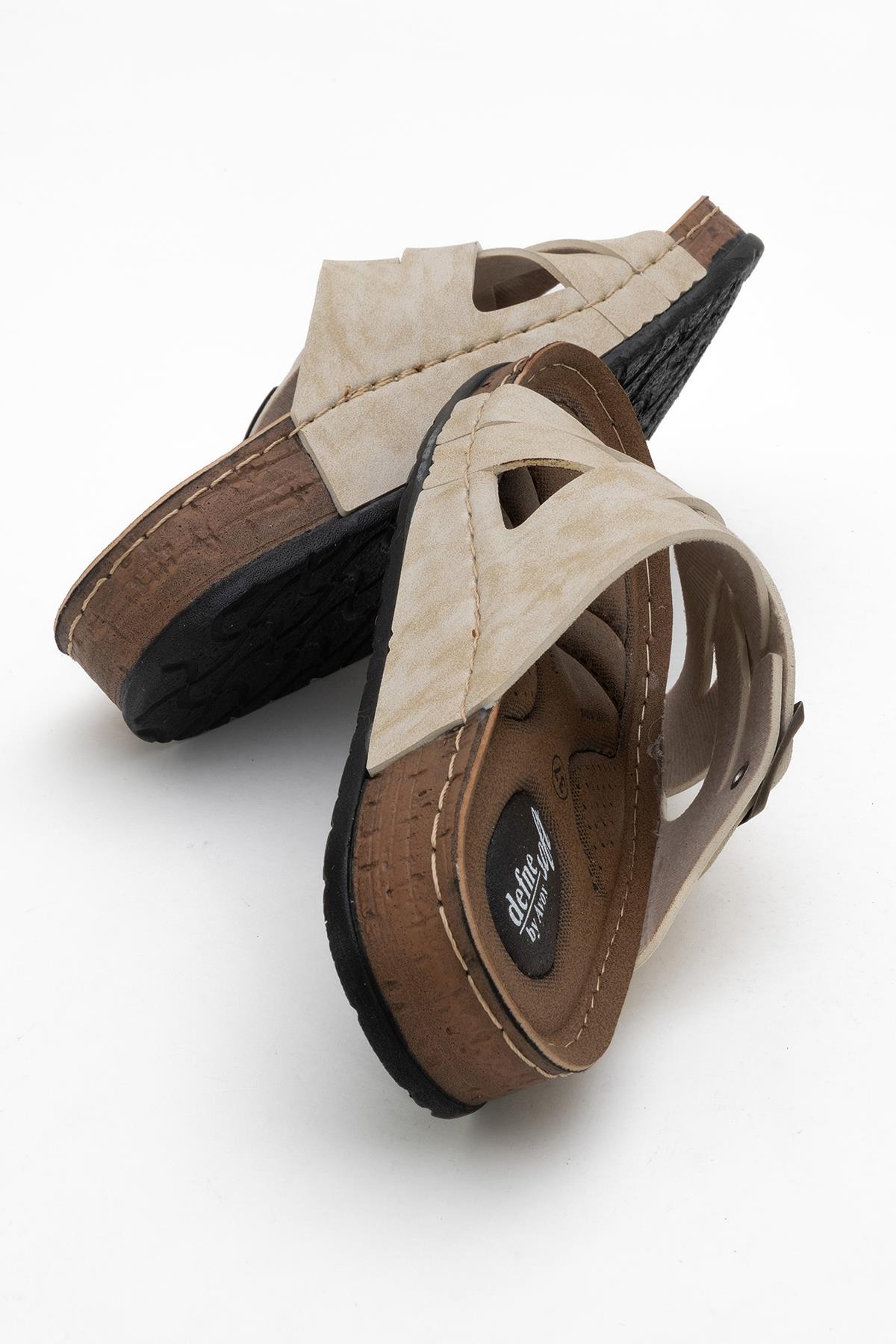 Kadın Çapraz Tokalı Terlik BEJ - Görsel 5