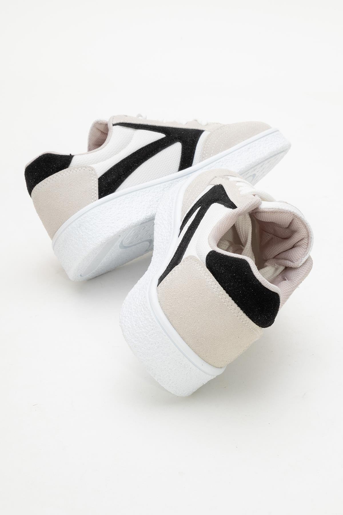 Kadın Anorak Spor Ayakkabı BEYAZ SİYAH - Görsel 5