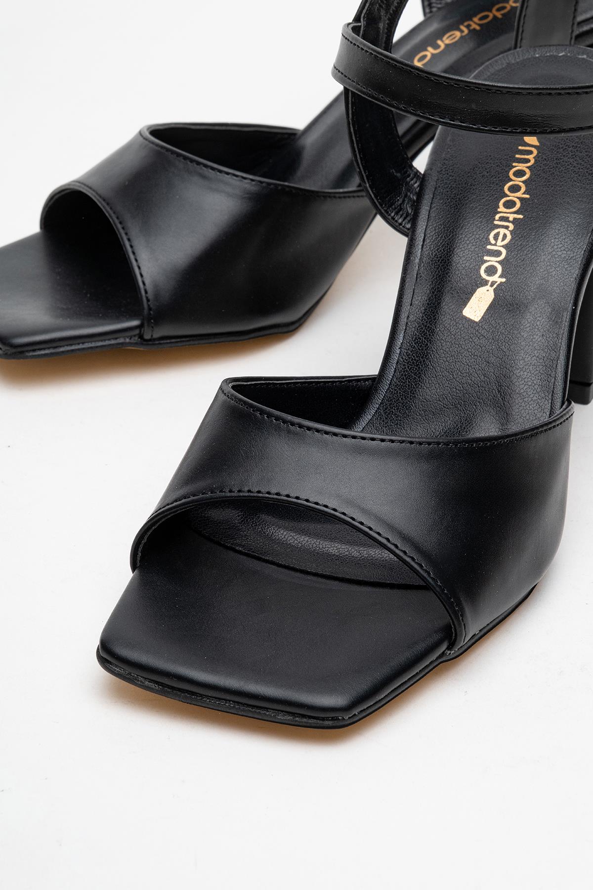 Kadın Bantlı Topuklu Sandalet Ayakkabı SİYAH CİLT - Görsel 4