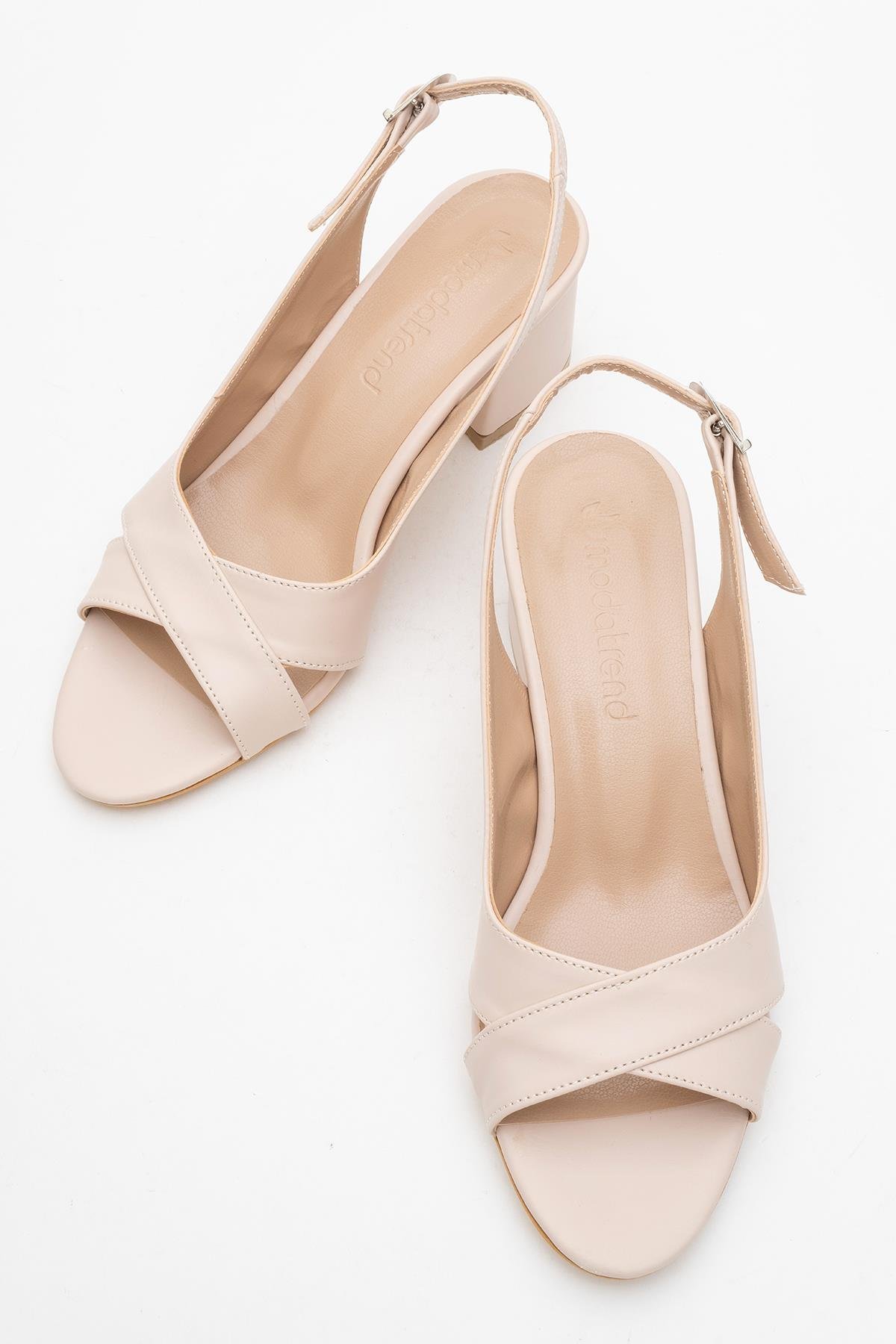 Çapraz Burnu Ve Arkası Açık Kadın Topuklu Sandalet TEN CİLT - Görsel 6