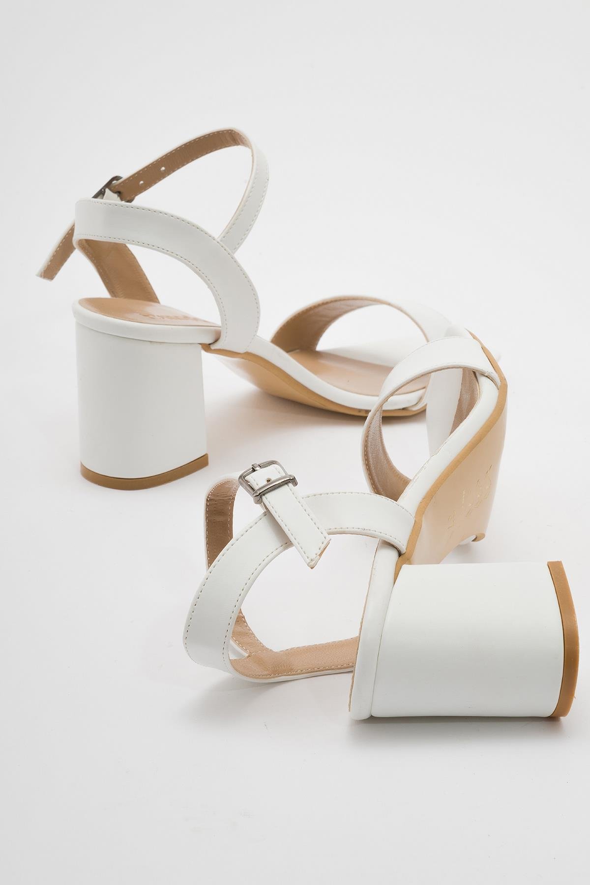 Tek Bantlı Kadın Topuklu Sandalet BEYAZ CİLT - Görsel 5
