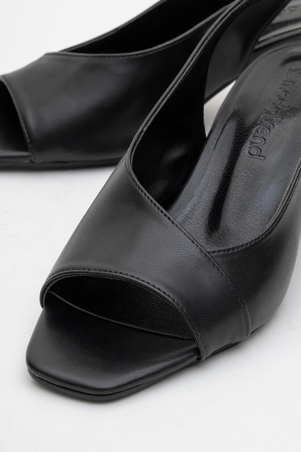 Yan Çapraz Burnu Ve Arkası Kadın Topuklu Sandalet SİYAH CİLT - Görsel 4