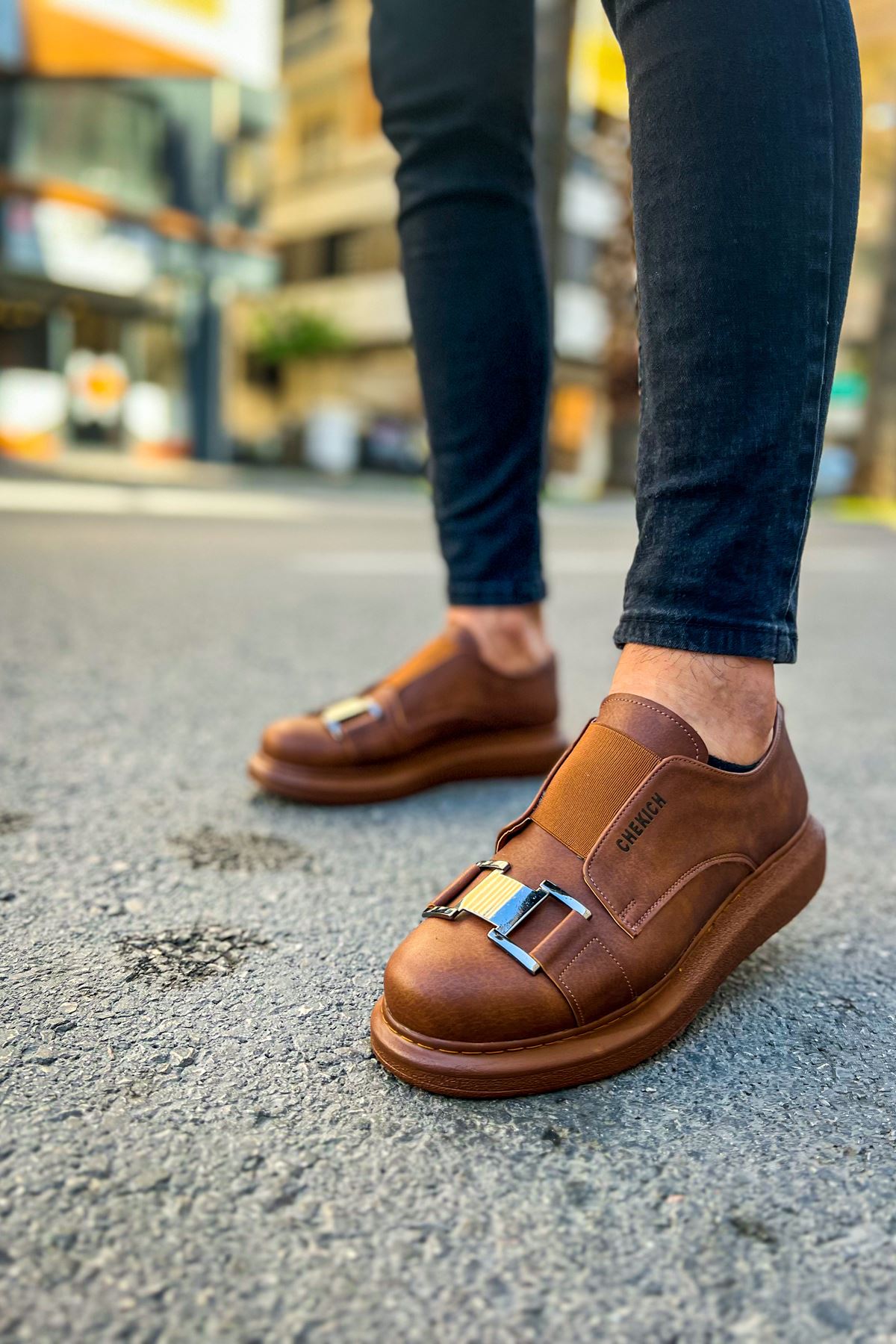 Lastikli Toka Detaylı Erkek Spor Ayakkabı Taba - Görsel 3