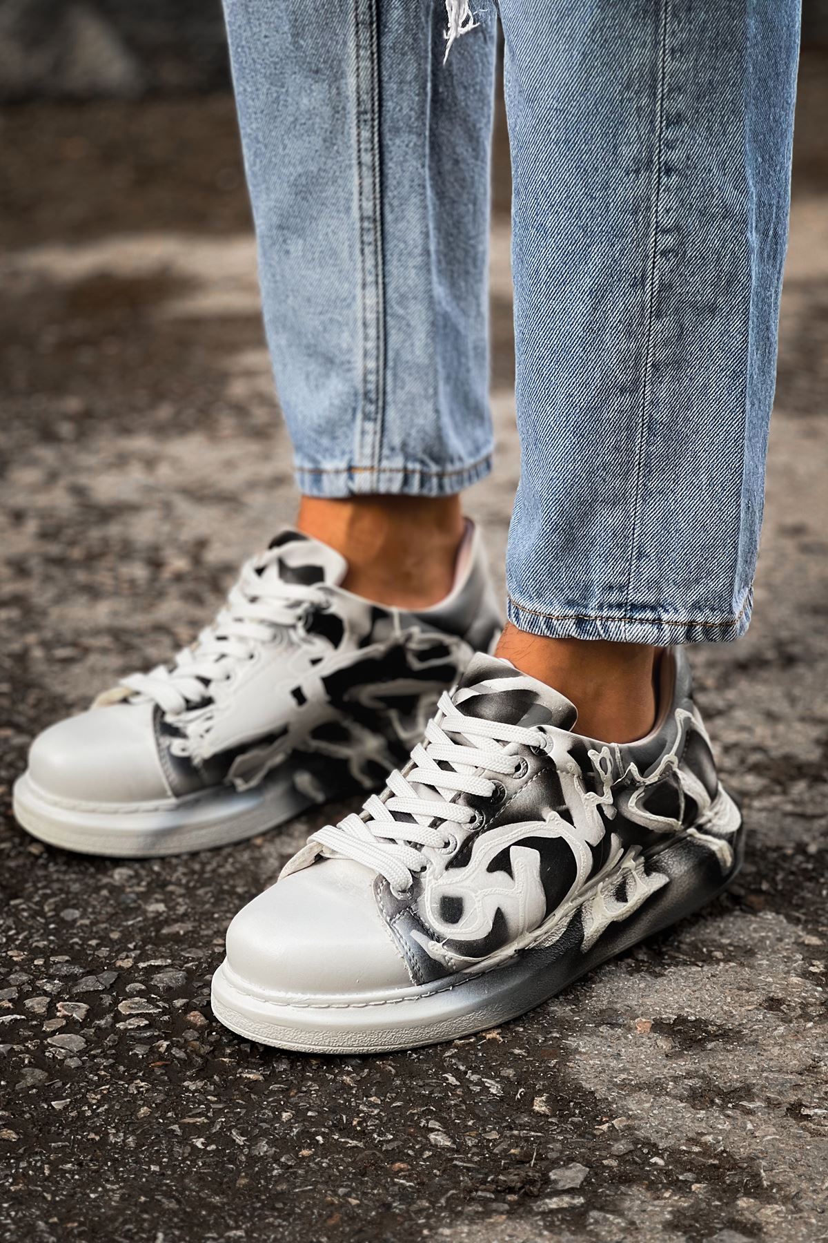 Bağcıklı Baskılı Erkek Spor Ayakkabı Siyah Kırmızı - Görsel 4