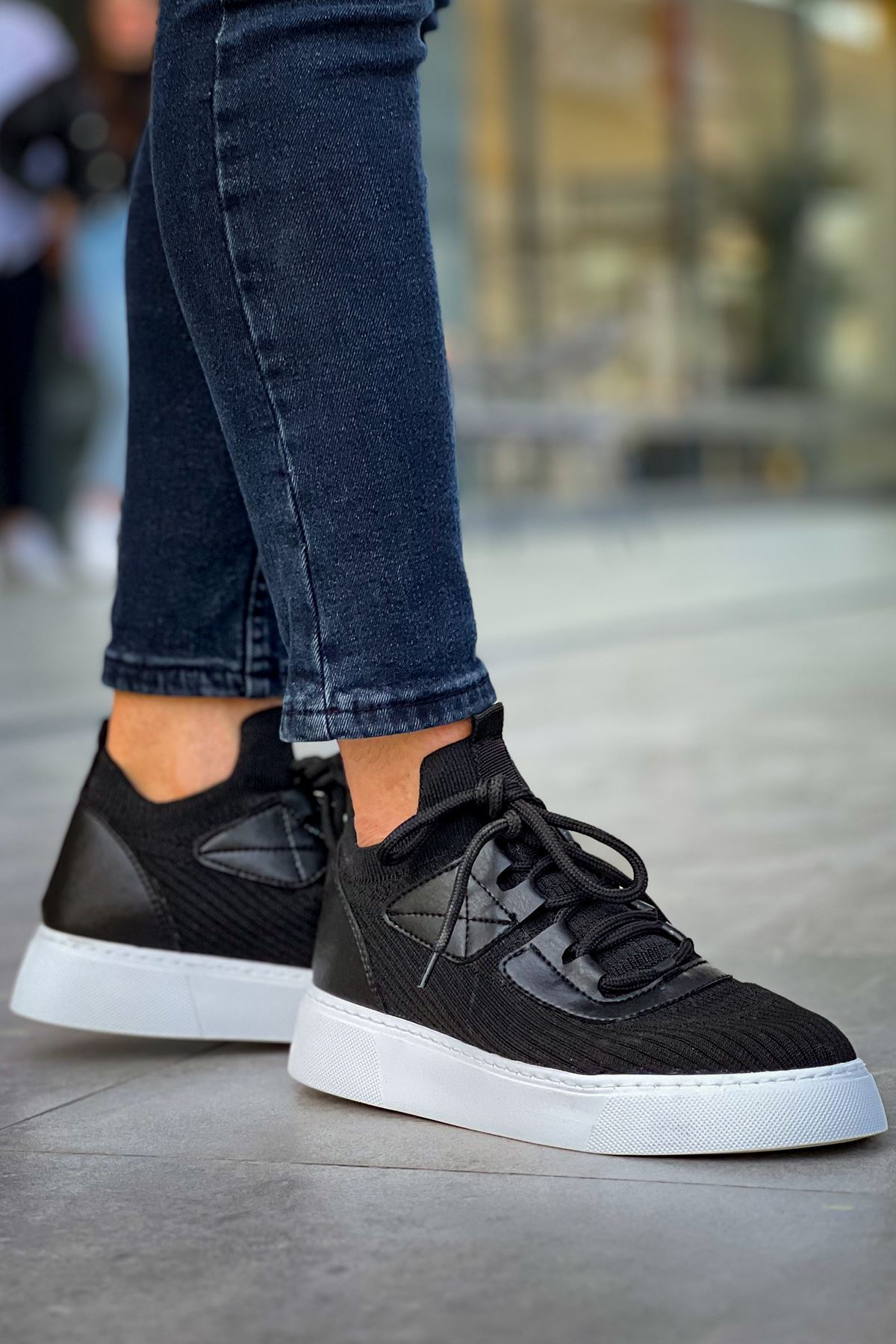 Bağcık Detaylı Triko Kumaş Erkek Spor Ayakkabı Siyah - Görsel 7