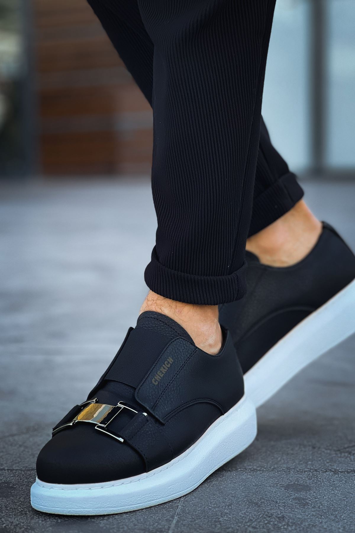 Lastikli Toka Detaylı Erkek Spor Ayakkabı Siyah - Görsel 2