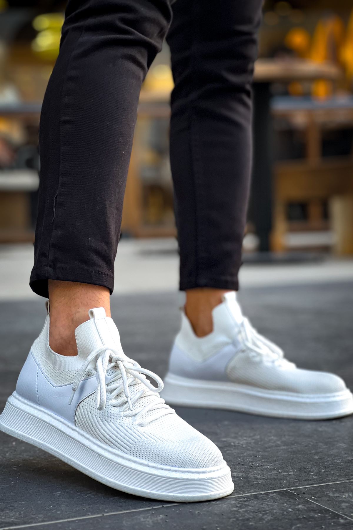 Bağcık Detaylı Triko Kumaş Erkek Spor Ayakkabı Beyaz - Görsel 3